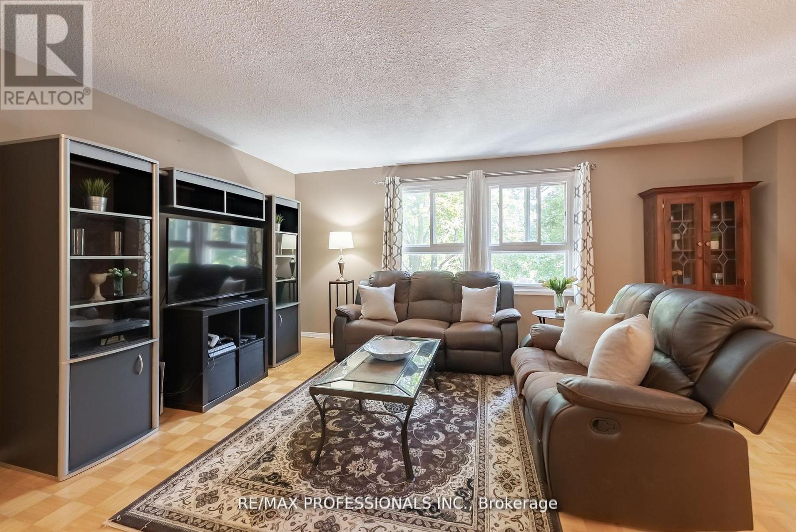 65 - 405 Hyacinthe Boulevard, Mississauga, Ontario  L5A 3N1 - Photo 8 - W12875772