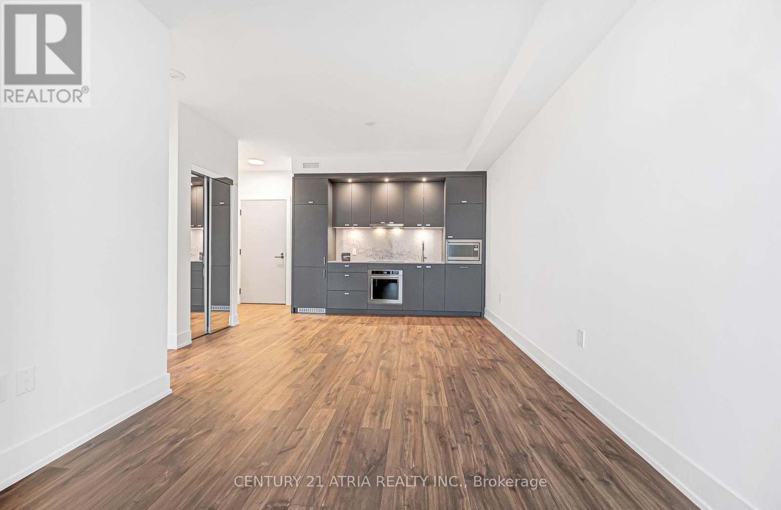 411 - 858 Dupont Street, Toronto, Ontario  M6G 0C1 - Photo 10 - W12875774