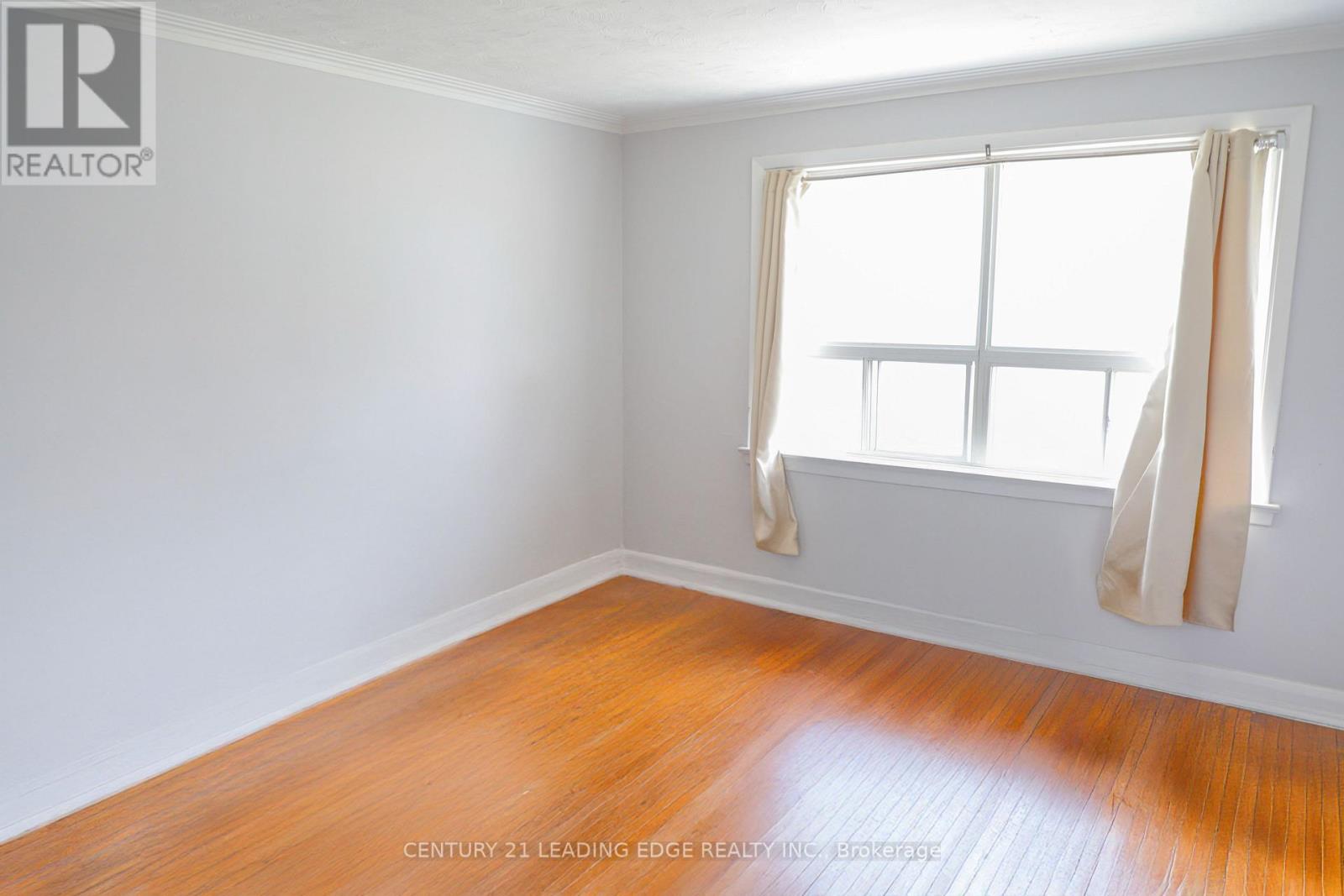 22 Katherine Road, Toronto, Ontario  M3K 1H9 - Photo 15 - W12875806