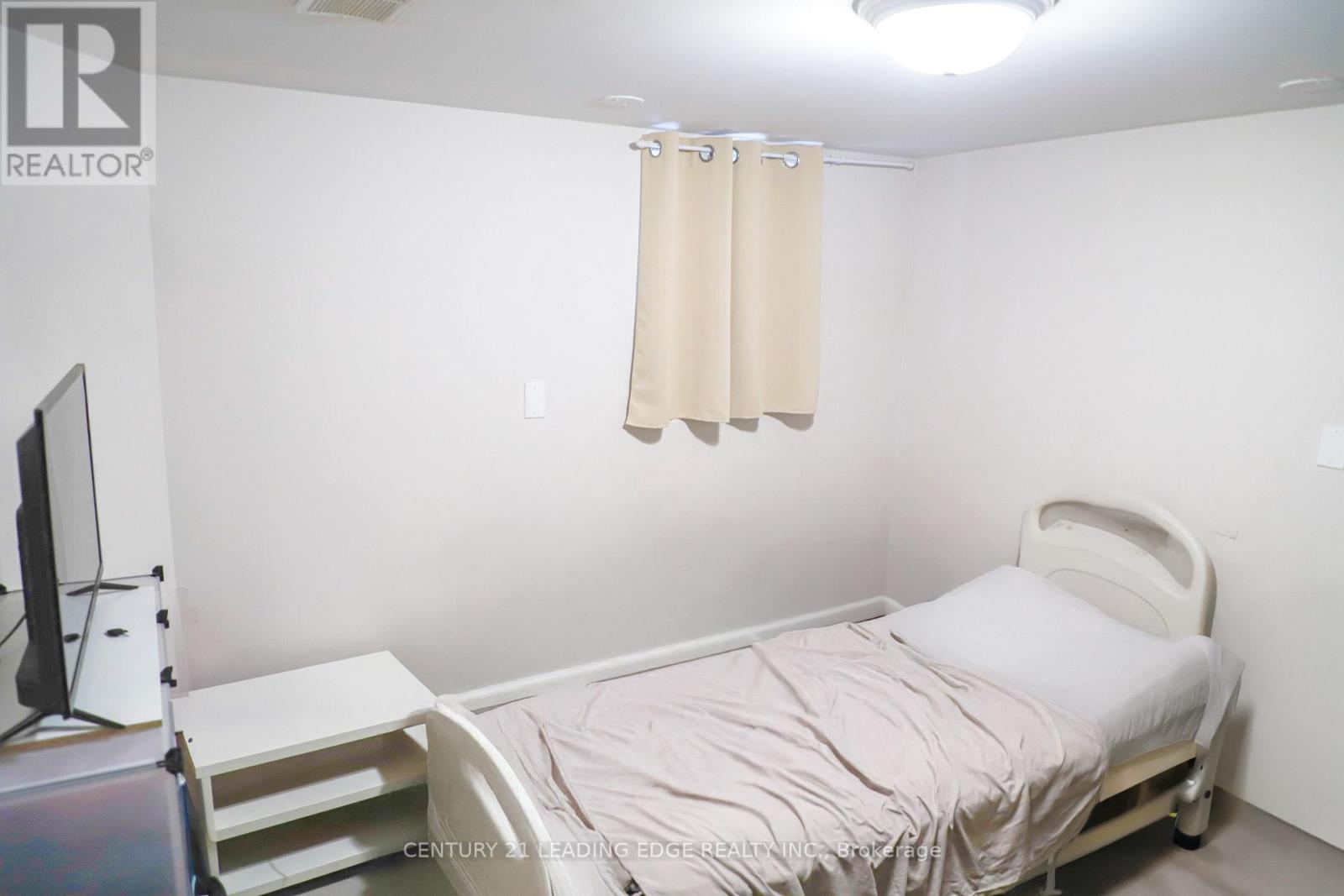 22 Katherine Road, Toronto, Ontario  M3K 1H9 - Photo 23 - W12875806