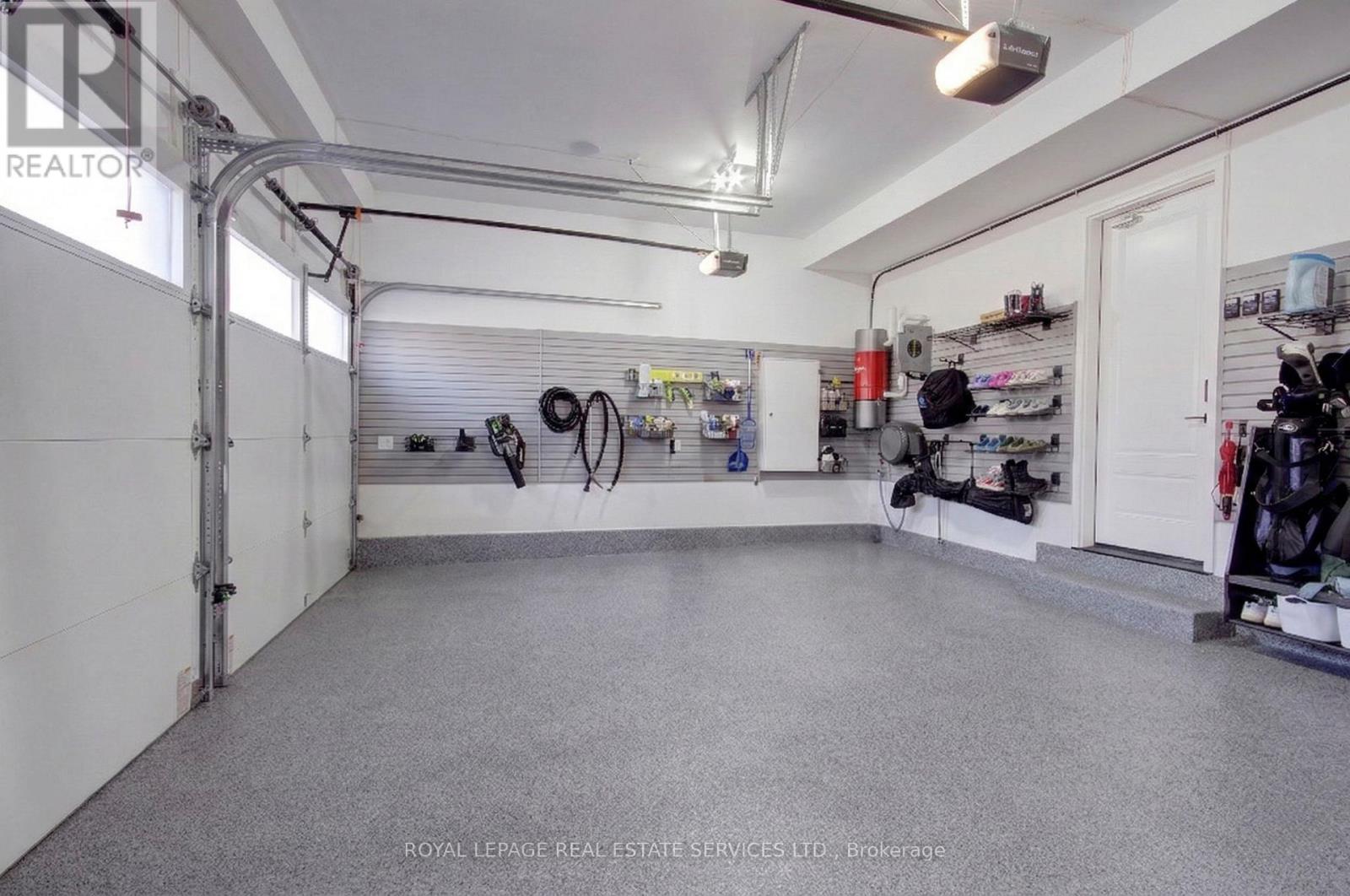 1504 Warren Drive, Oakville, Ontario  L6J 1W8 - Photo 18 - W12875834