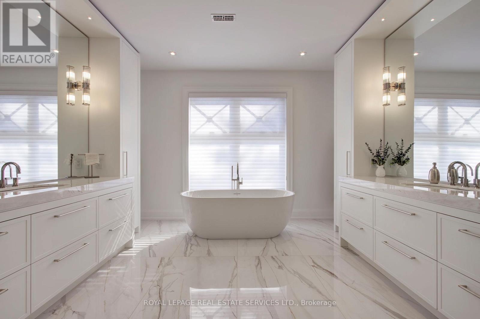 1504 Warren Drive, Oakville, Ontario  L6J 1W8 - Photo 22 - W12875834