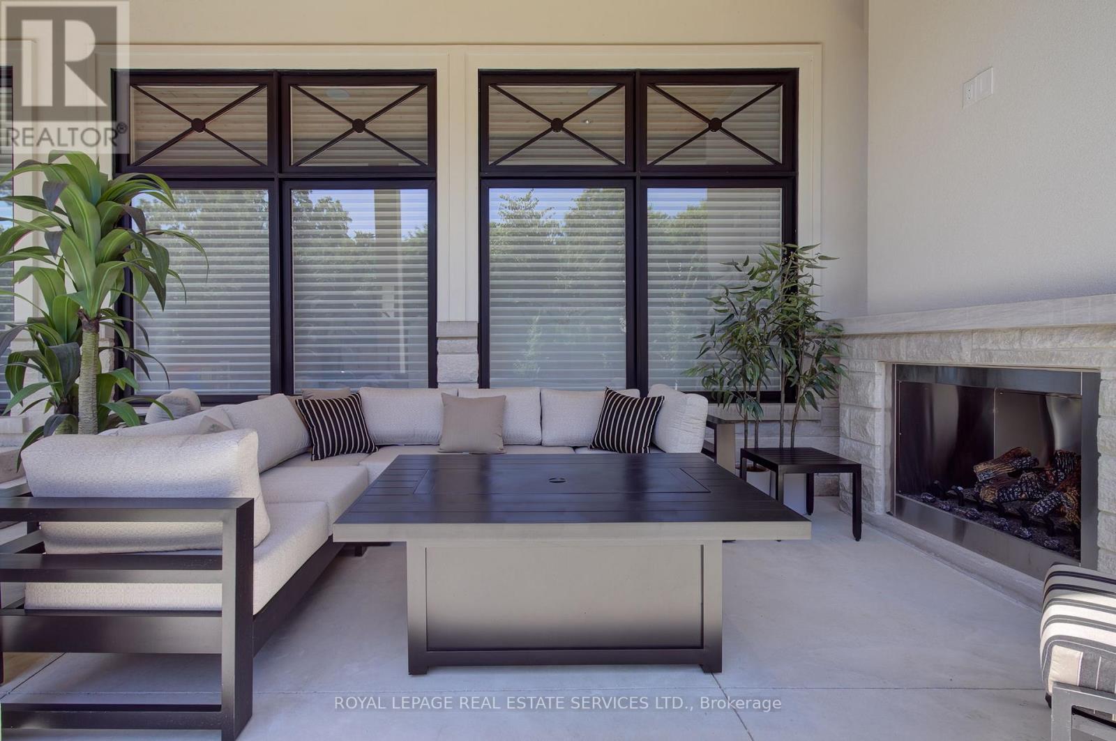 1504 Warren Drive, Oakville, Ontario  L6J 1W8 - Photo 41 - W12875834