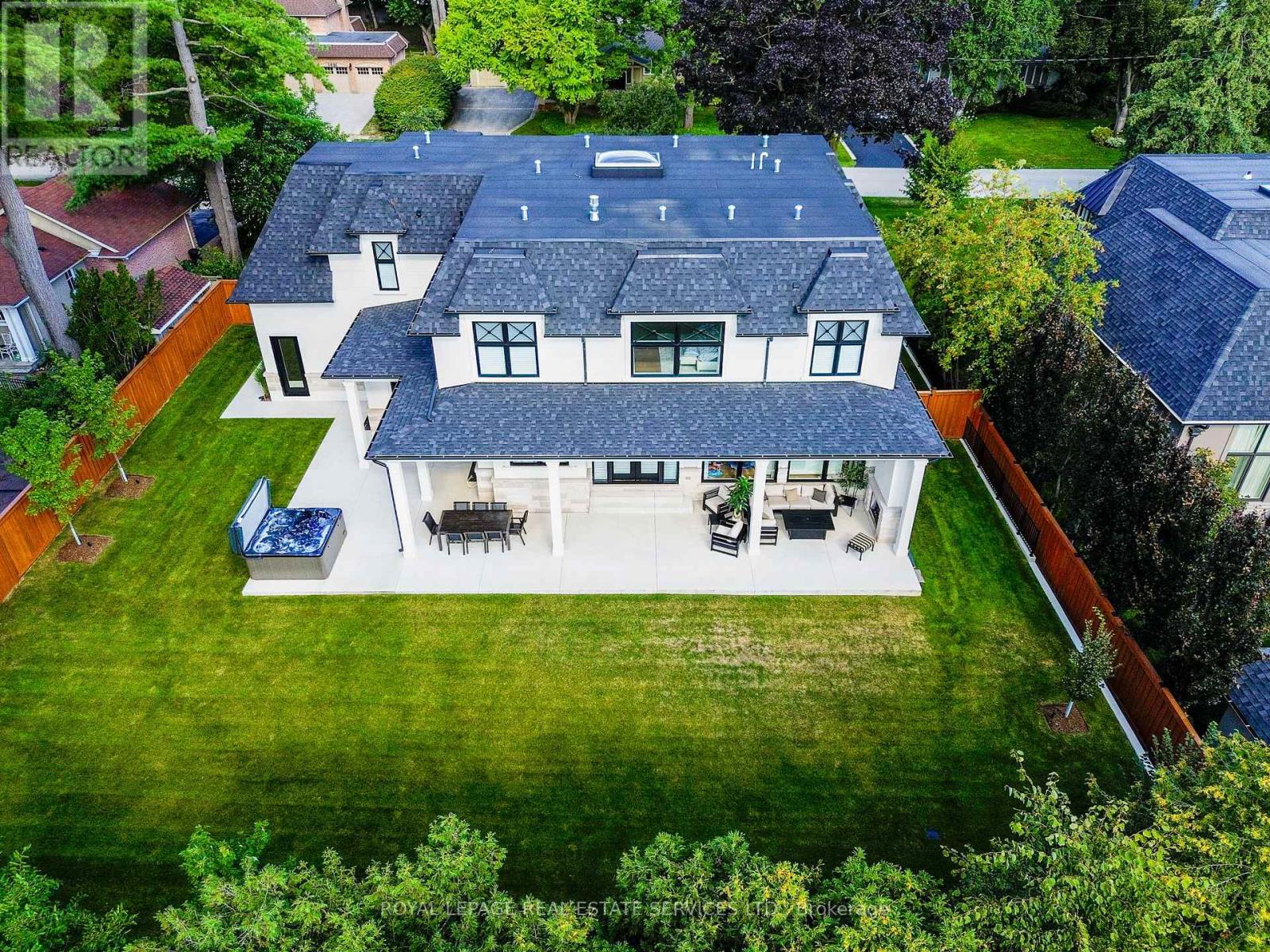 1504 Warren Drive, Oakville, Ontario  L6J 1W8 - Photo 49 - W12875834