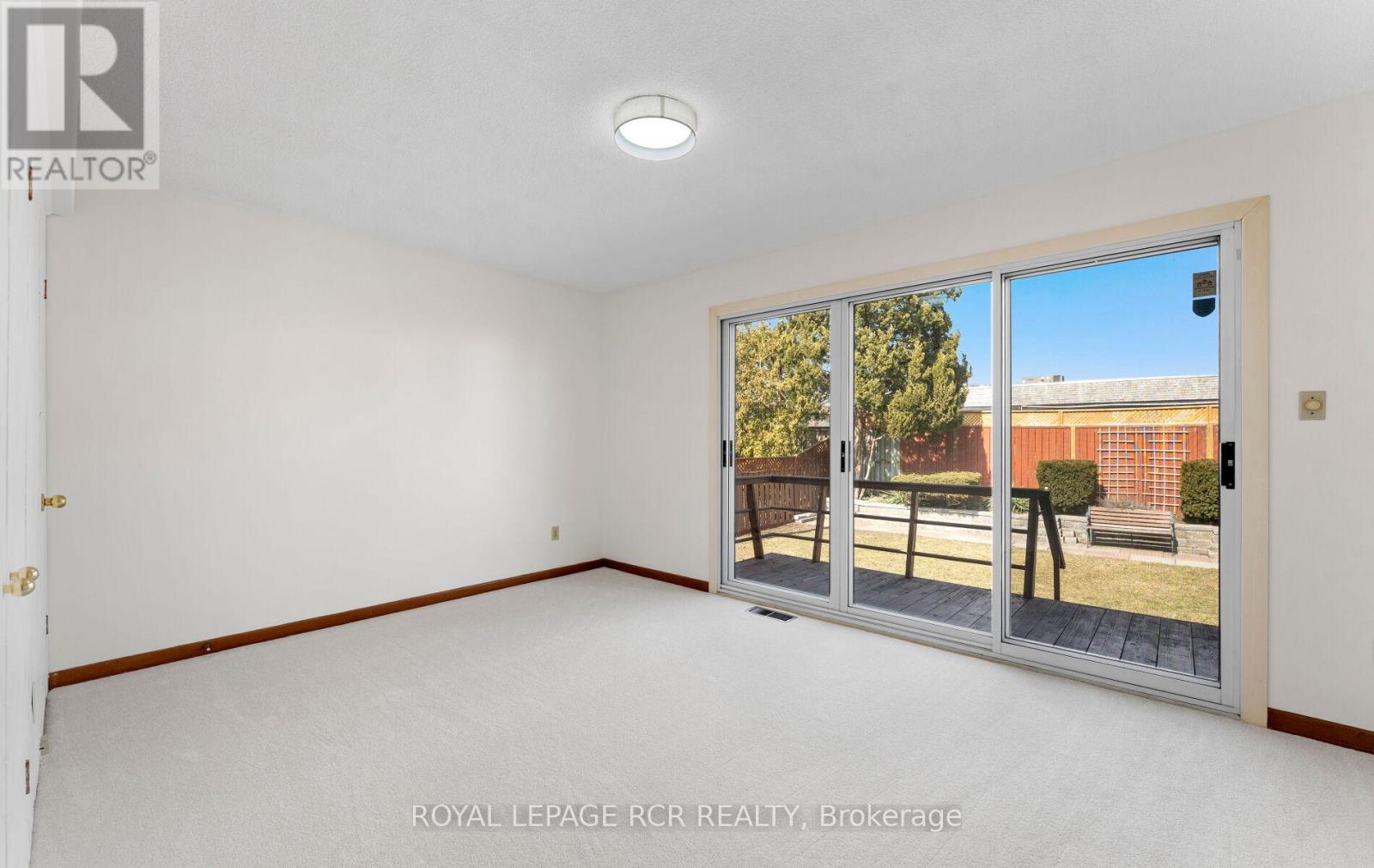 10 West Wareside Road, Toronto, Ontario  M9C 3J1 - Photo 12 - W12875890