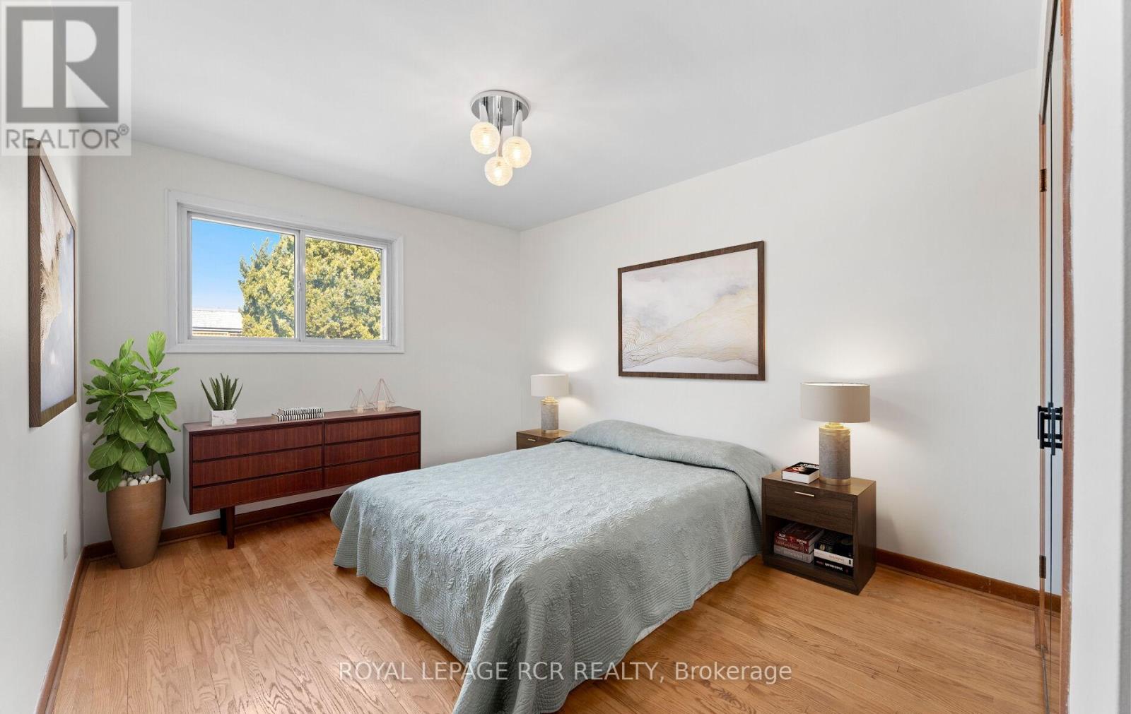 10 West Wareside Road, Toronto, Ontario  M9C 3J1 - Photo 13 - W12875890