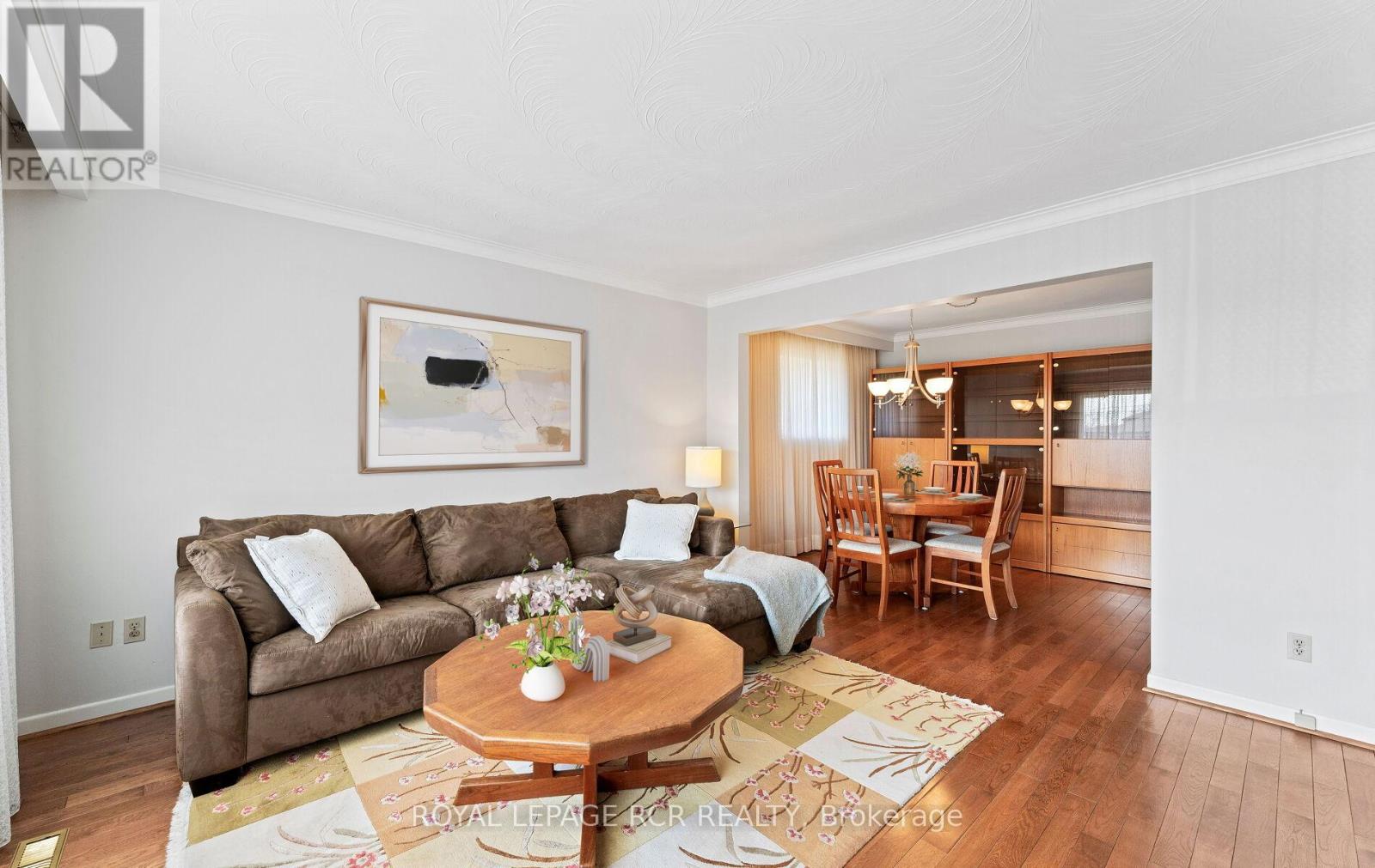 10 West Wareside Road, Toronto, Ontario  M9C 3J1 - Photo 6 - W12875890