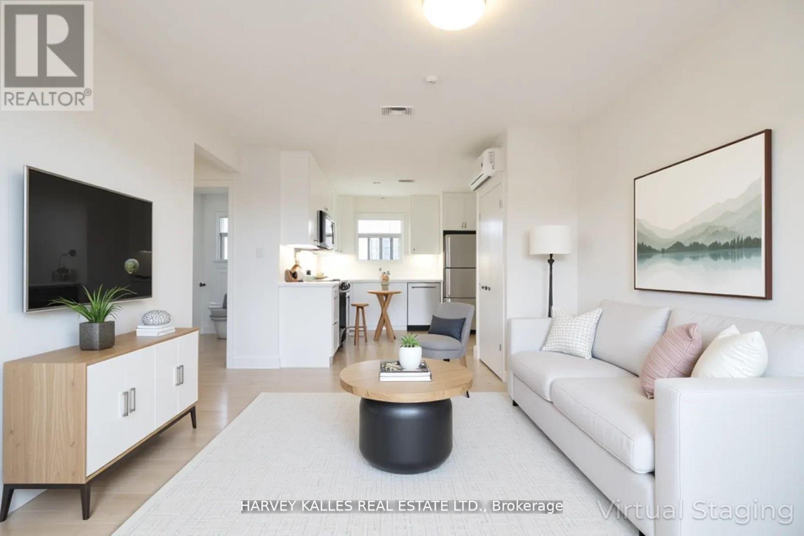 8 - 4 Benson Avenue, Mississauga, Ontario L5H 2P2 - Photo 5 - W12875922