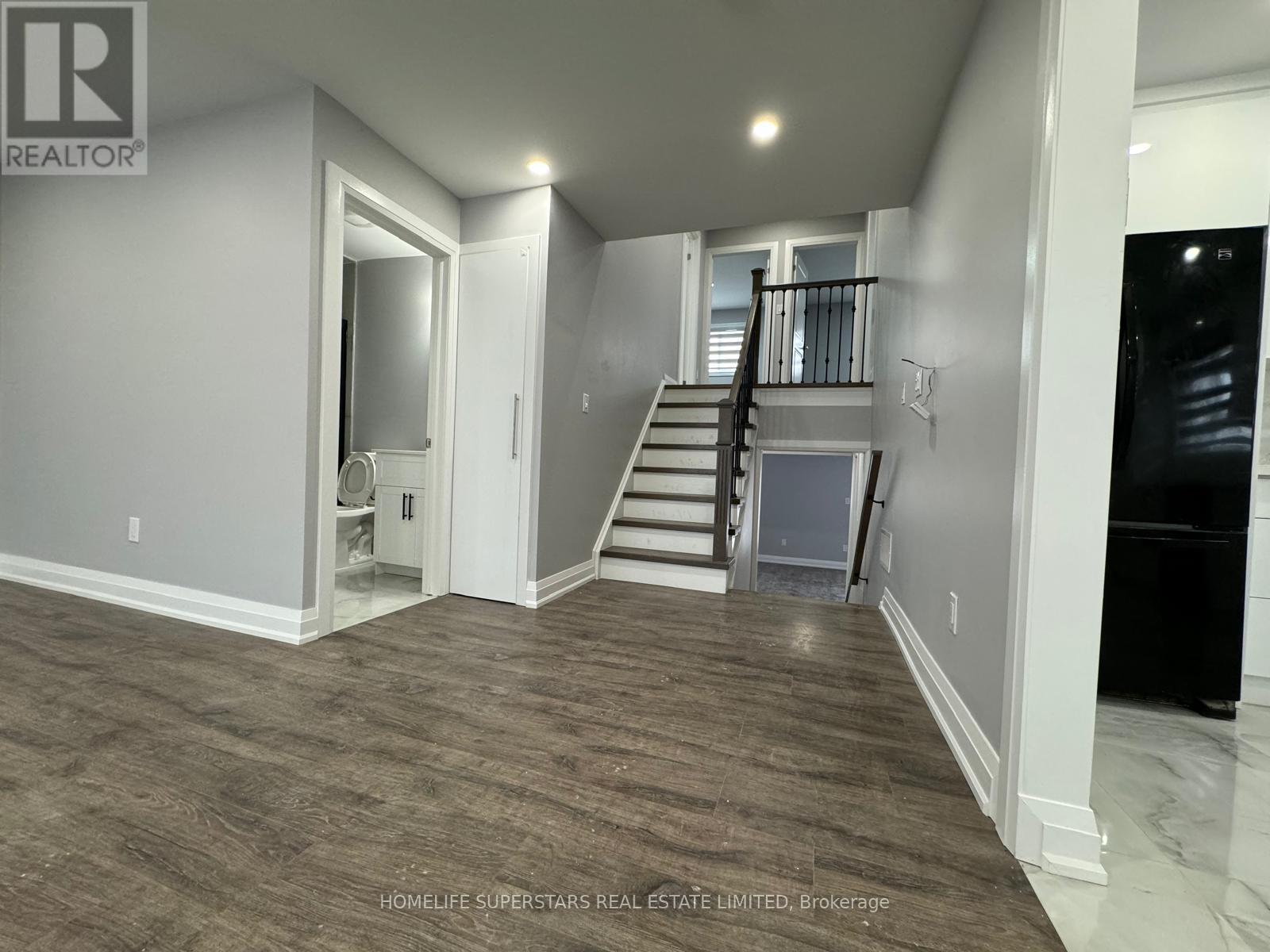 47 Jade Crescent N, Brampton, Ontario  L6S 3G9 - Photo 11 - W12875926