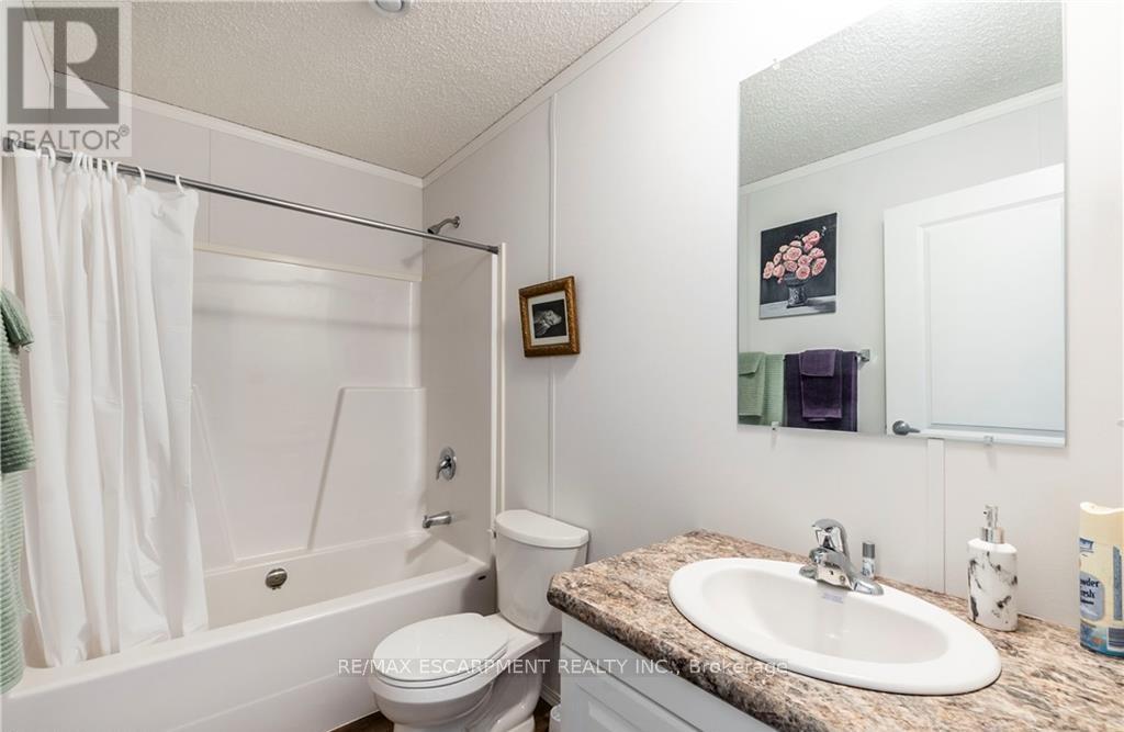 17 Bent Willow Court, Haldimand, Ontario  N0A 1L0 - Photo 17 - X12875792