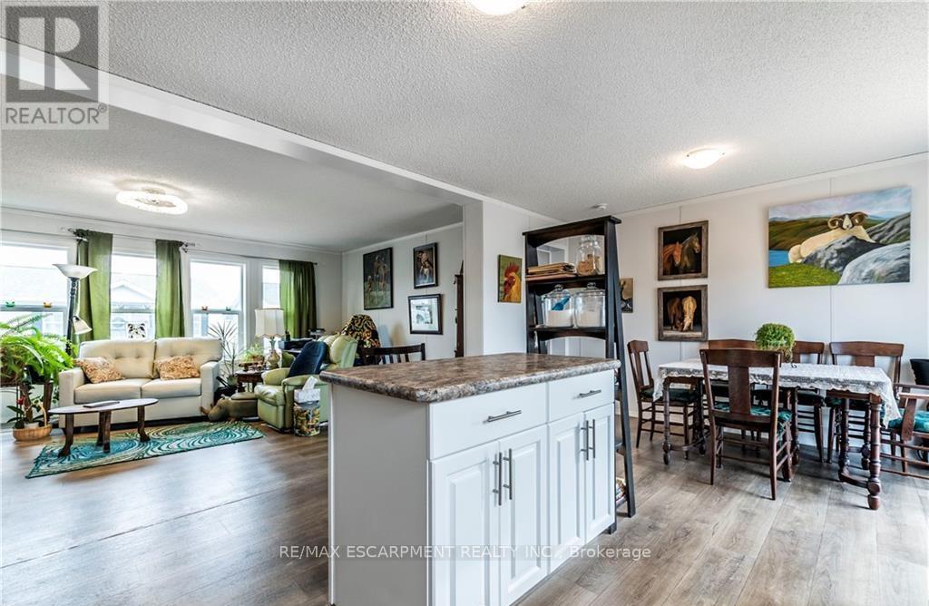 17 Bent Willow Court, Haldimand, Ontario  N0A 1L0 - Photo 8 - X12875792