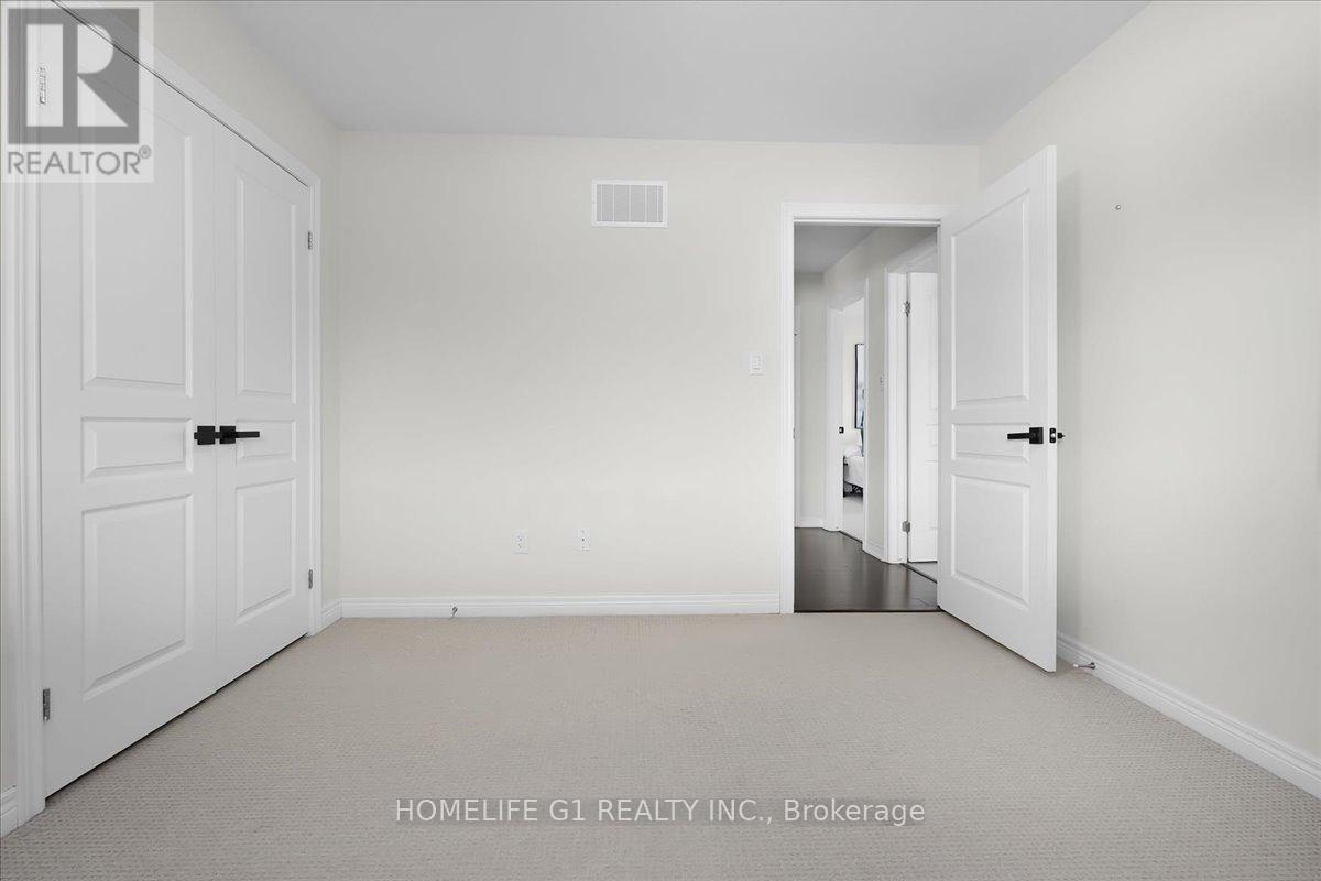 16 Weathering Heights, Hamilton, Ontario  L8J 0E7 - Photo 32 - X12875814