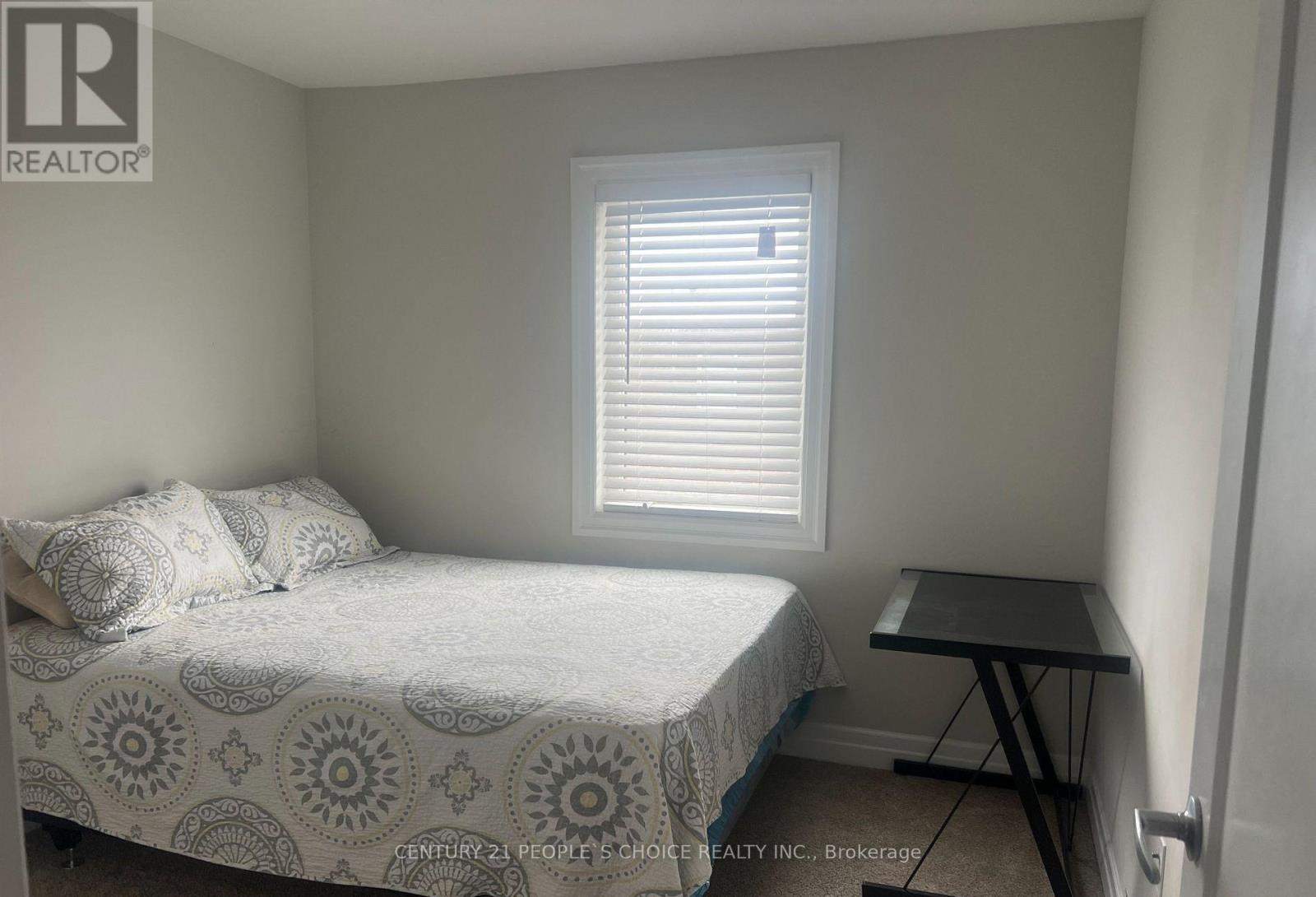 1 Room - 66 Munch Avenue, Cambridge, Ontario  N1R 0B9 - Photo 4 - X12875830