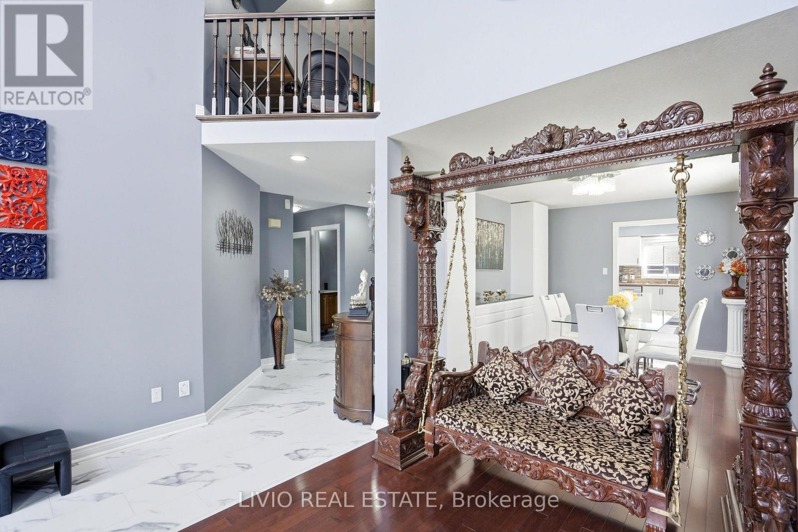 19 Konstantine Court, Hamilton, Ontario  L9B 2T3 - Photo 6 - X12875838