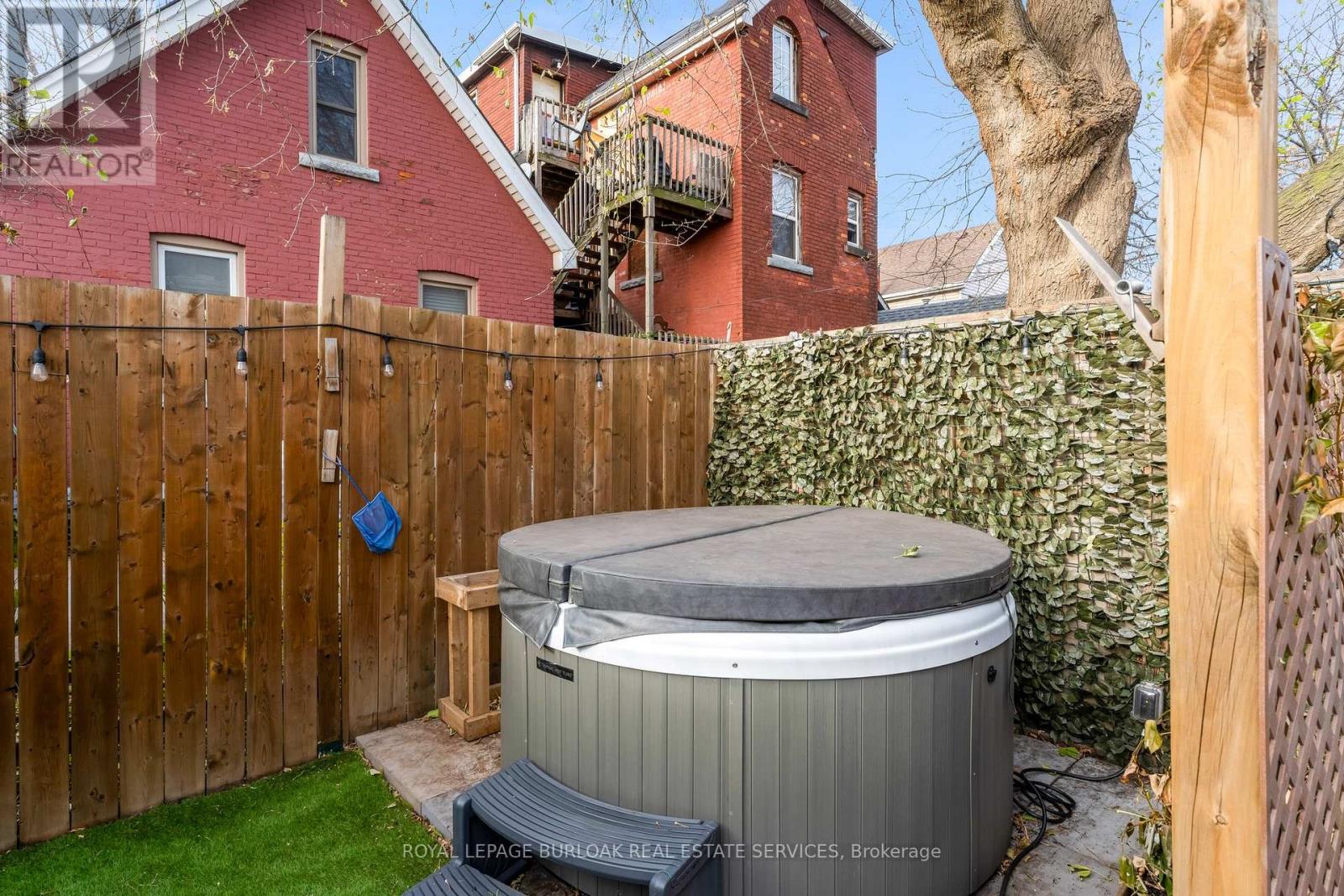 373 Emerald Street N, Hamilton, Ontario  L8L 5L8 - Photo 29 - X12875878