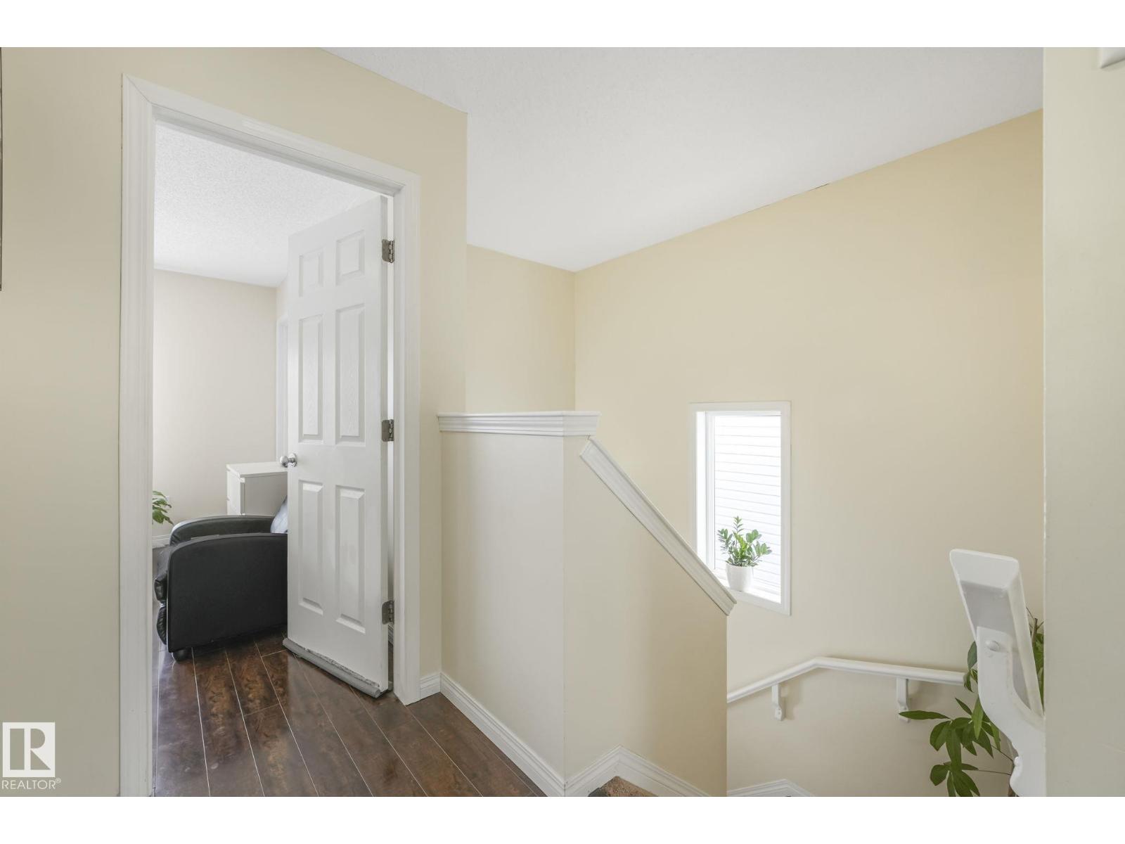 2348 28b Av Nw, Edmonton, Alberta  T6T 2A4 - Photo 14 - E4477003