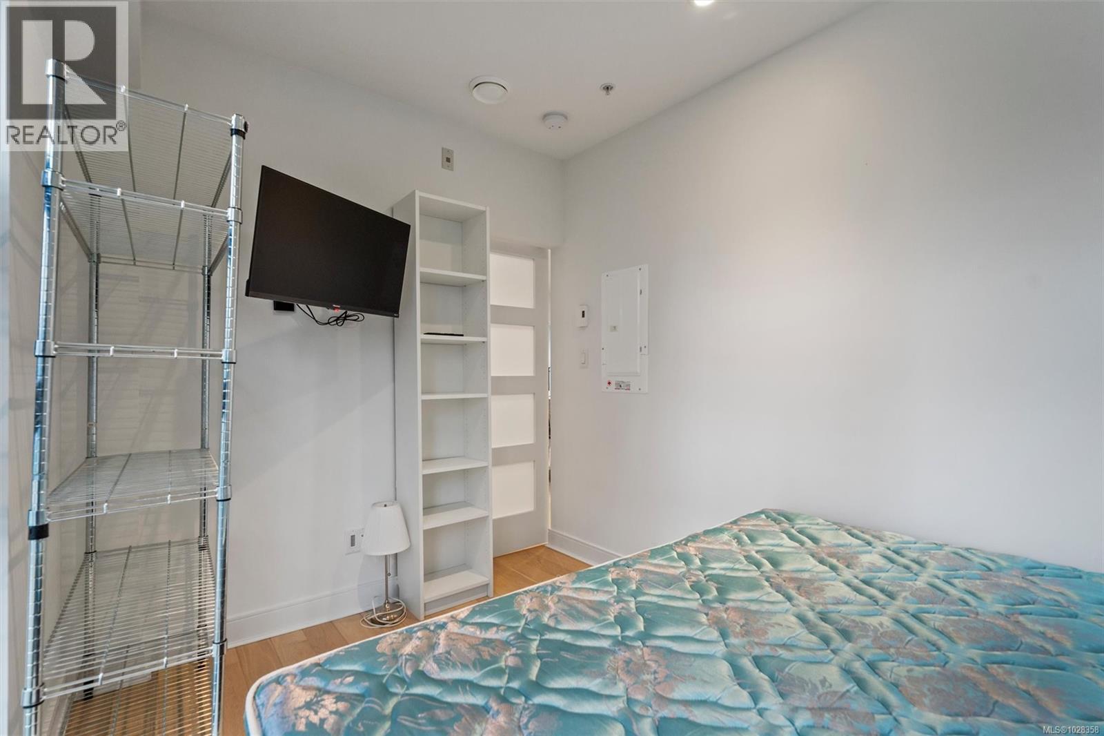 N216 1105 Pandora Ave, Victoria, British Columbia  V8V 3P9 - Photo 24 - 1028358