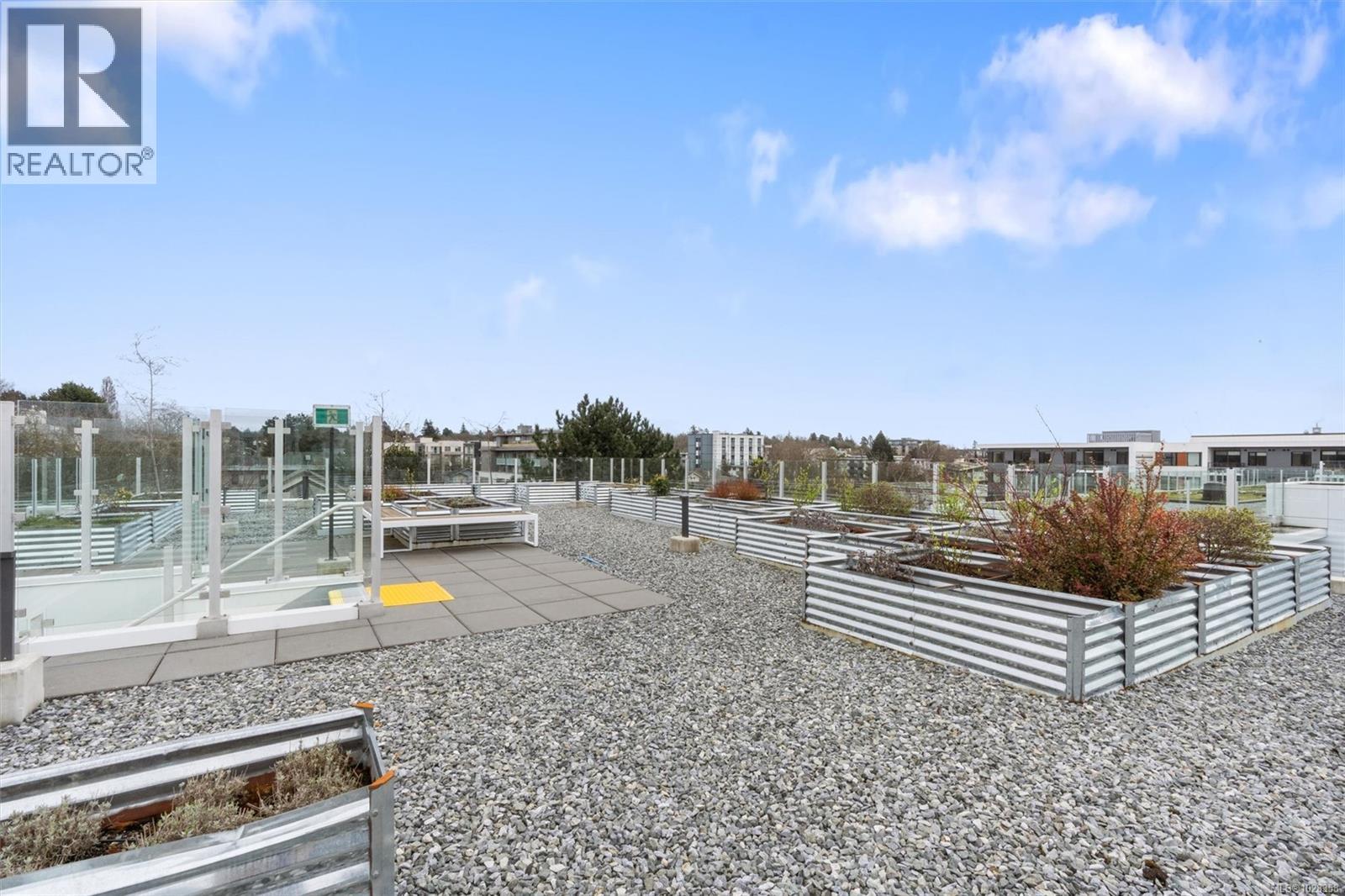 N216 1105 Pandora Ave, Victoria, British Columbia  V8V 3P9 - Photo 32 - 1028358