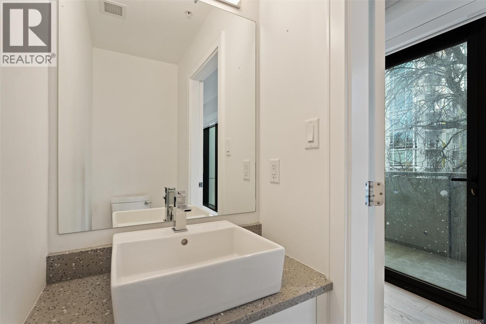 N216 1105 Pandora Ave, Victoria, British Columbia  V8V 3P9 - Photo 21 - 1028358