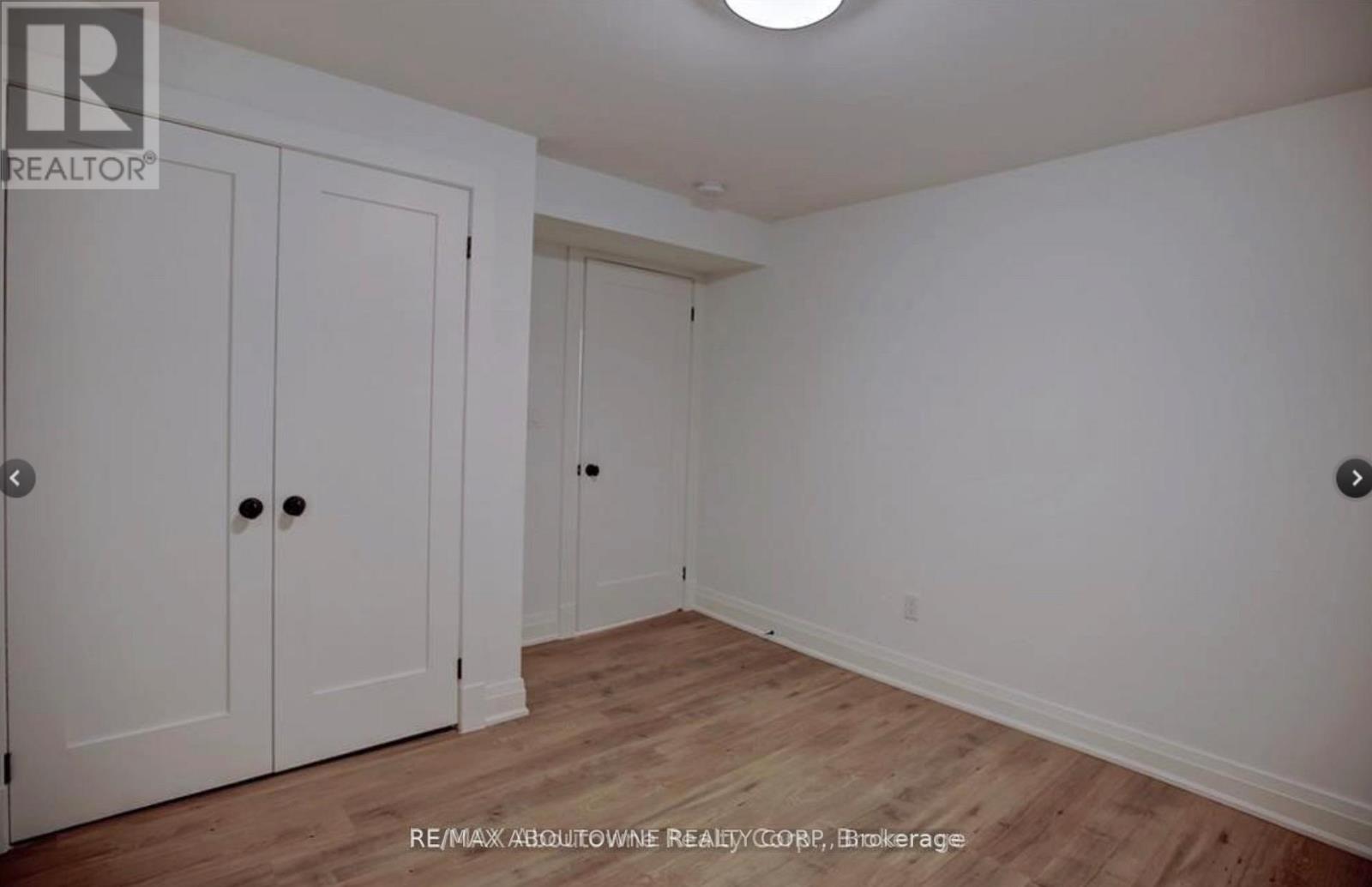 Lower - 136 Westside Drive, Oakville (Co Central), Ontario  L6K 1P3 - Photo 8 - W12851024