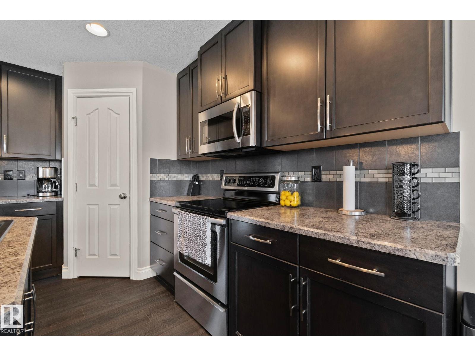 518 173a Street Sw Sw, Edmonton, Alberta  T6W 2A5 - Photo 15 - E4477055