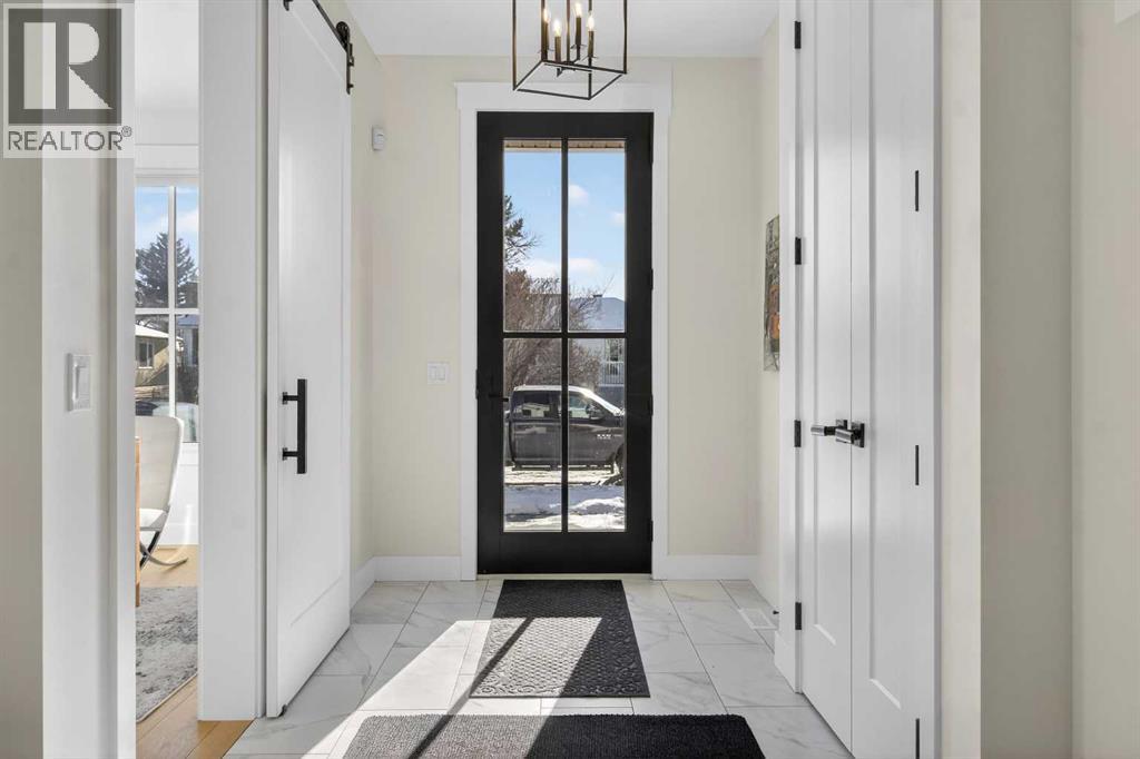 124 26 Avenue Ne, Calgary, Alberta  T2E 1Y7 - Photo 2 - A2282076