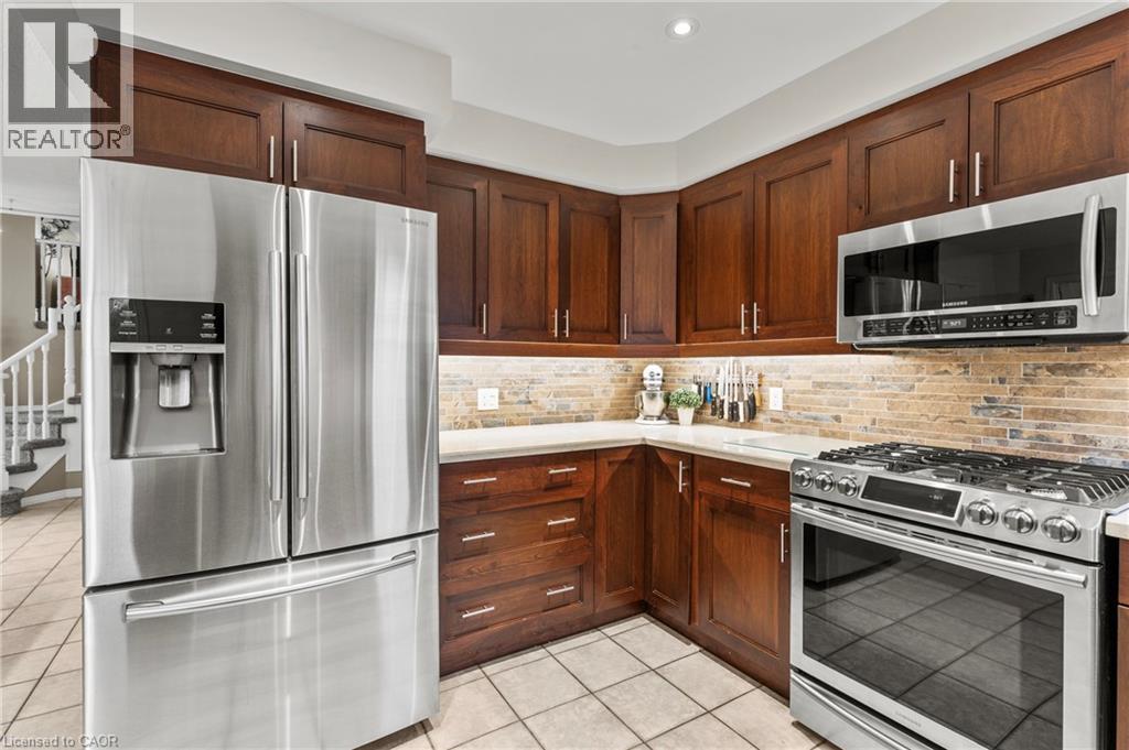 10 Pinecreek Road, Waterdown, Ontario  L8B 0H1 - Photo 16 - 40811209