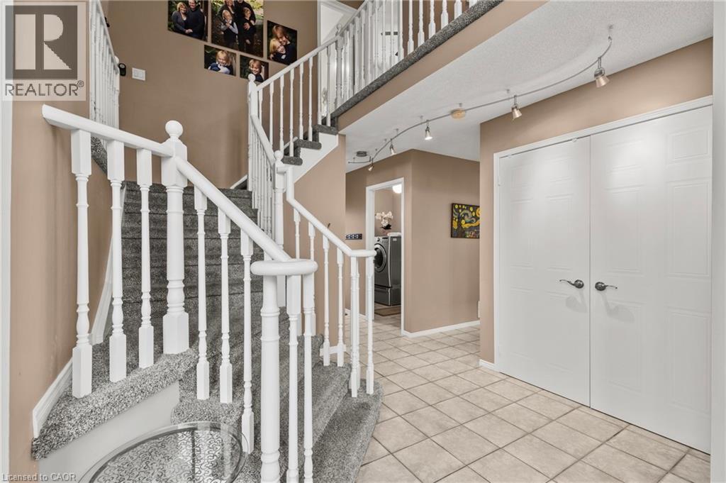 10 Pinecreek Road, Waterdown, Ontario  L8B 0H1 - Photo 21 - 40811209