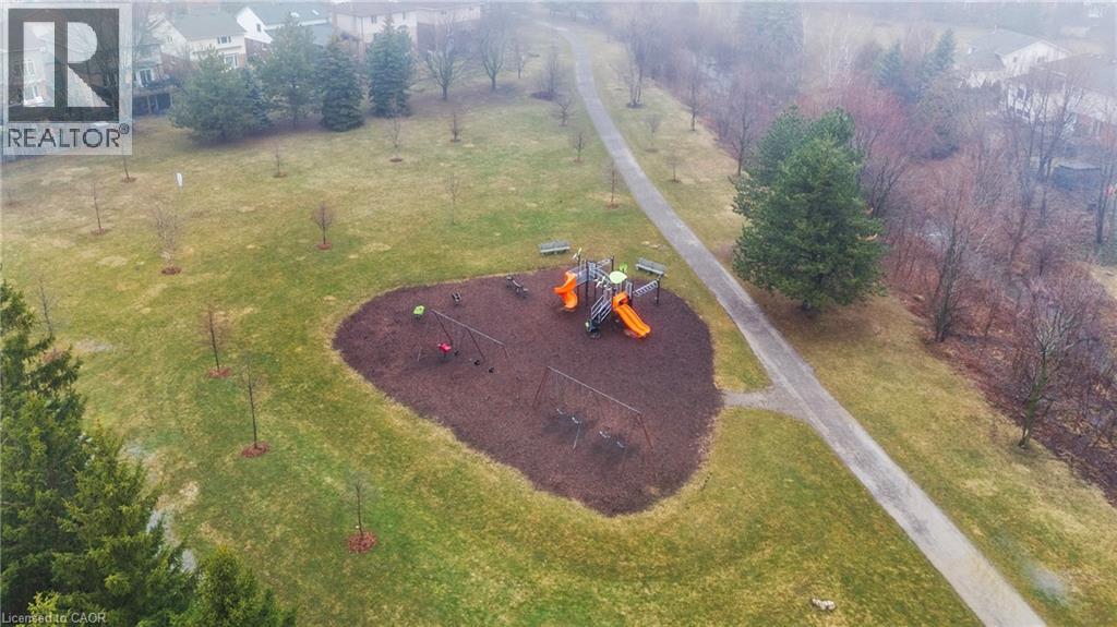 10 Pinecreek Road, Waterdown, Ontario  L8B 0H1 - Photo 49 - 40811209