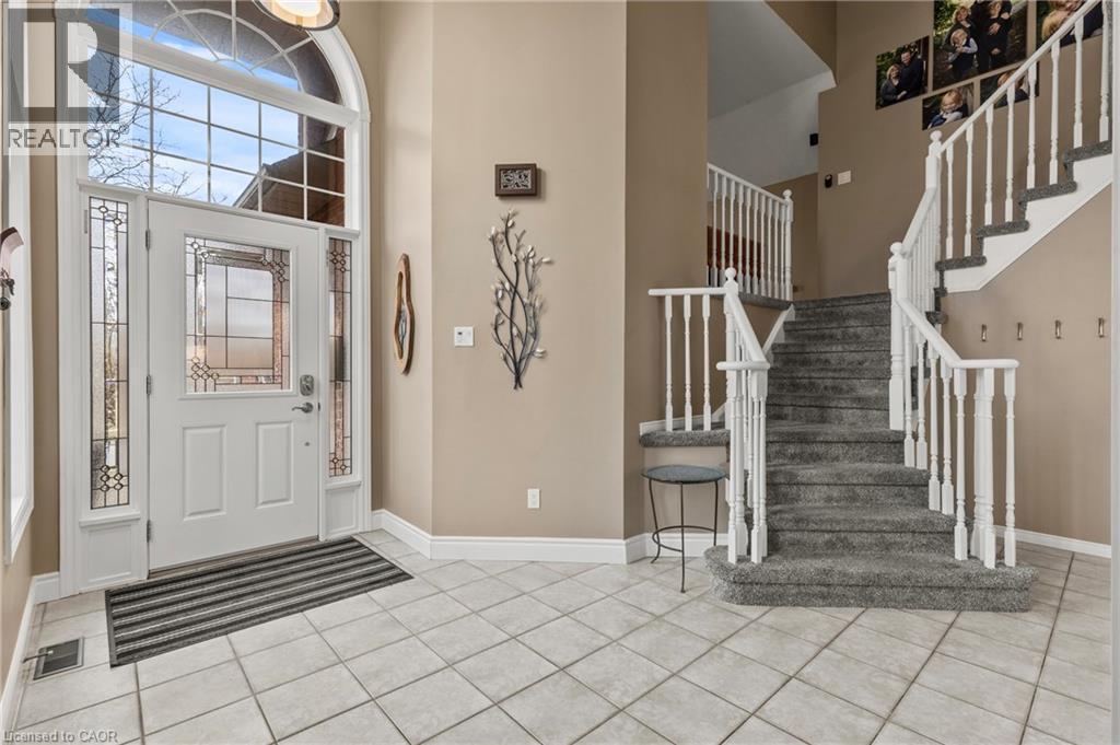 10 Pinecreek Road, Waterdown, Ontario  L8B 0H1 - Photo 6 - 40811209