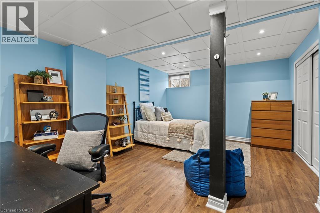 10 Pinecreek Road, Waterdown, Ontario  L8B 0H1 - Photo 36 - 40811209