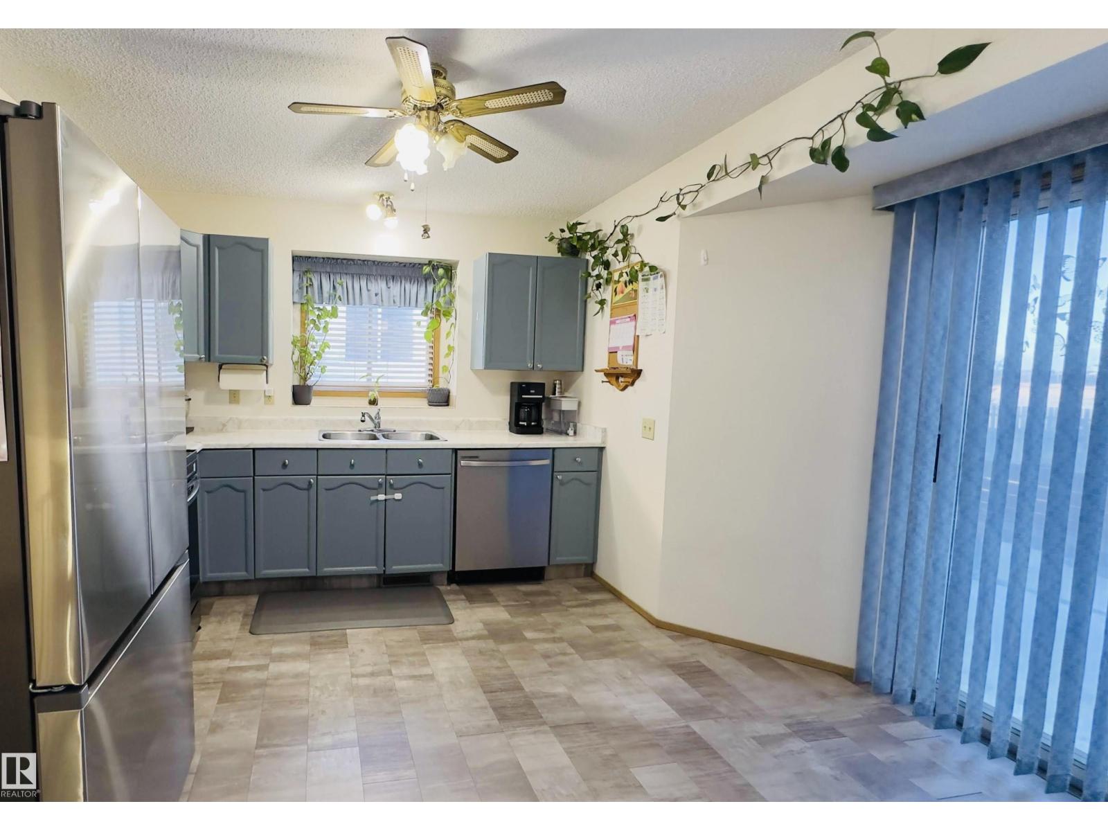 4513 10 Av Nw Nw, Edmonton, Alberta  T6L 4S2 - Photo 16 - E4477026