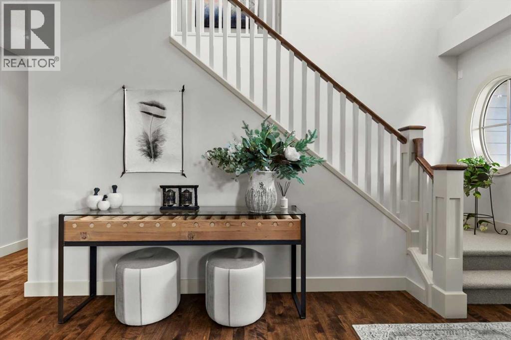 35 Tusslewood Drive Nw, Calgary, Alberta  T3L 2M6 - Photo 5 - A2290708