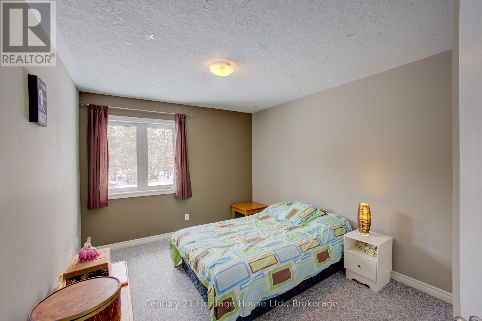 323237 Durham Road E, West Grey, Ontario  N0G 1R0 - Photo 28 - X12827990