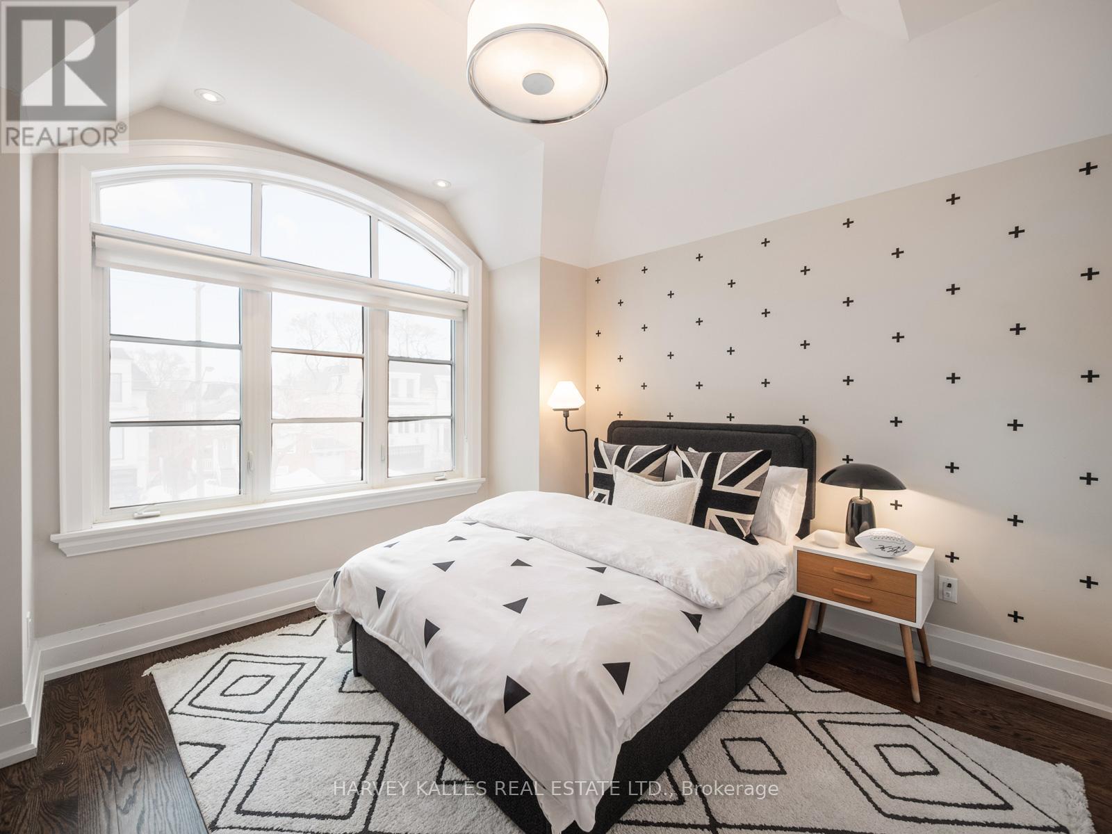 190 Carmichael Avenue, Toronto (Bedford Park-Nortown), Ontario  M5M 2X3 - Photo 25 - C12861012