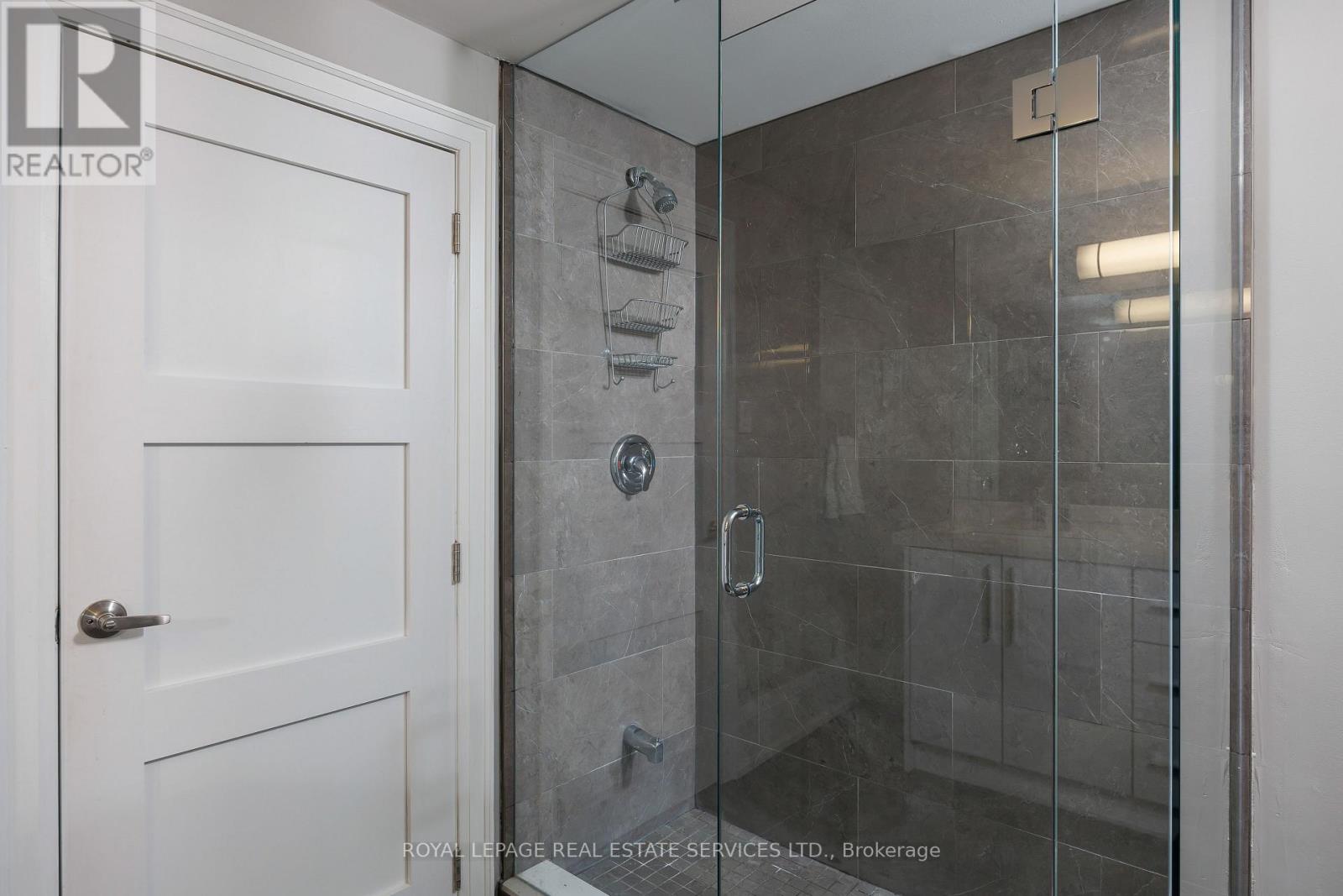 443 Seabourne Drive, Oakville (Wo West), Ontario  L6L 4E9 - Photo 39 - W12828722