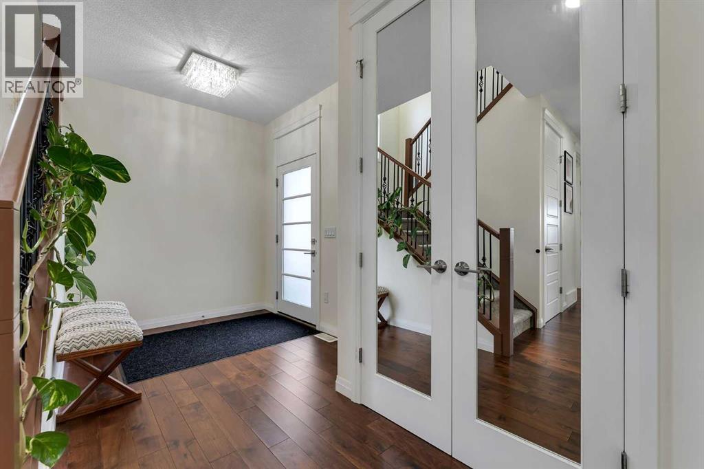 838 Edgefield Street, Strathmore, Alberta  T0J 1Y0 - Photo 2 - A2292663