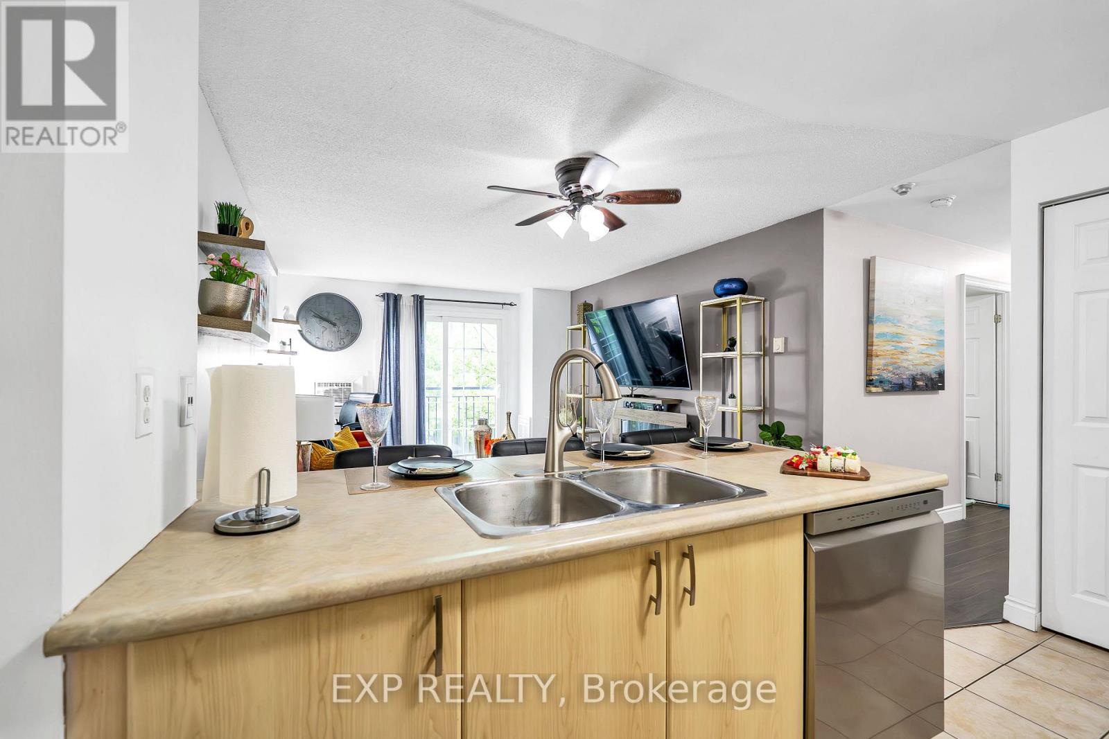 208 - 83 Aspen Springs Drive, Clarington (Bowmanville), Ontario  L1C 5J7 - Photo 14 - E12287611