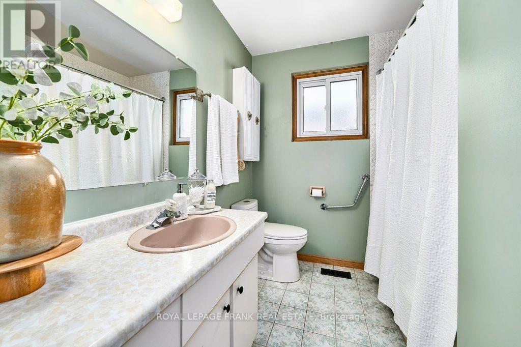 641 Park Road N, Oshawa, Ontario  L1J 5Y8 - Photo 14 - E12876112