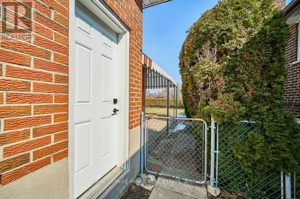 641 Park Road N, Oshawa, Ontario  L1J 5Y8 - Photo 28 - E12876112