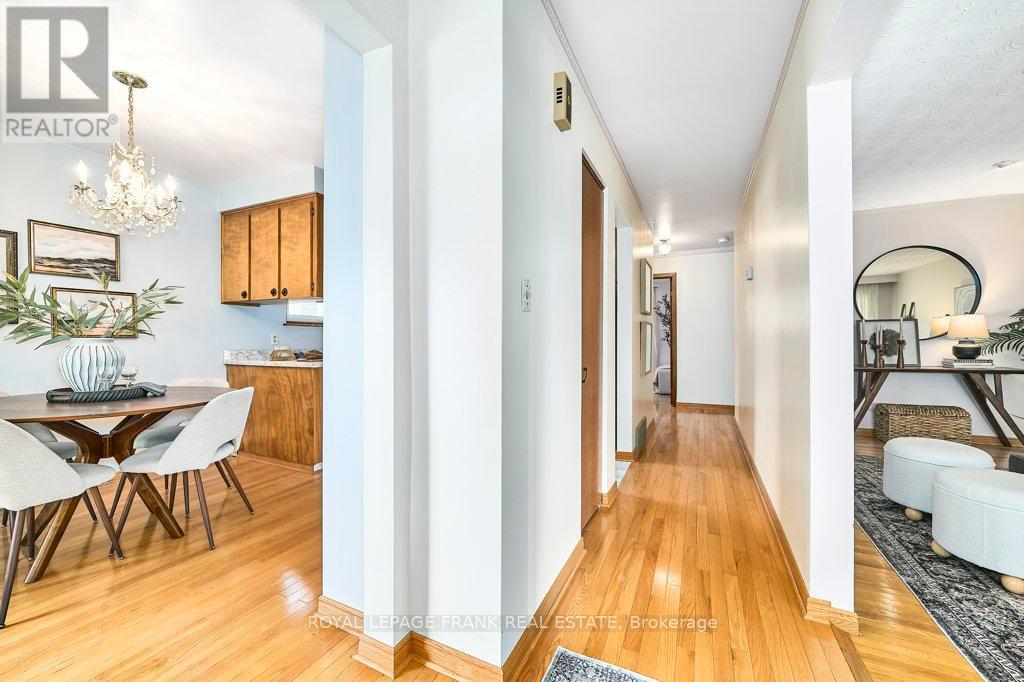 641 Park Road N, Oshawa, Ontario  L1J 5Y8 - Photo 4 - E12876112