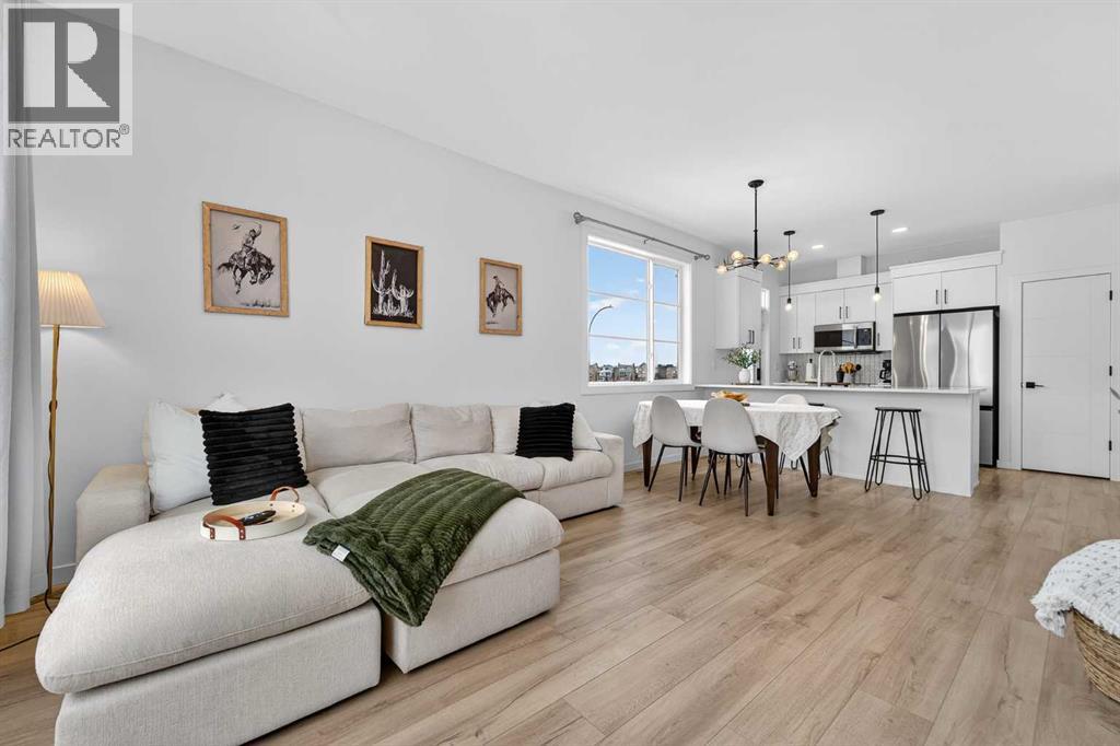 1103 Coalbrook Place W, Lethbridge, Alberta  T1J 5W7 - Photo 5 - A2287503