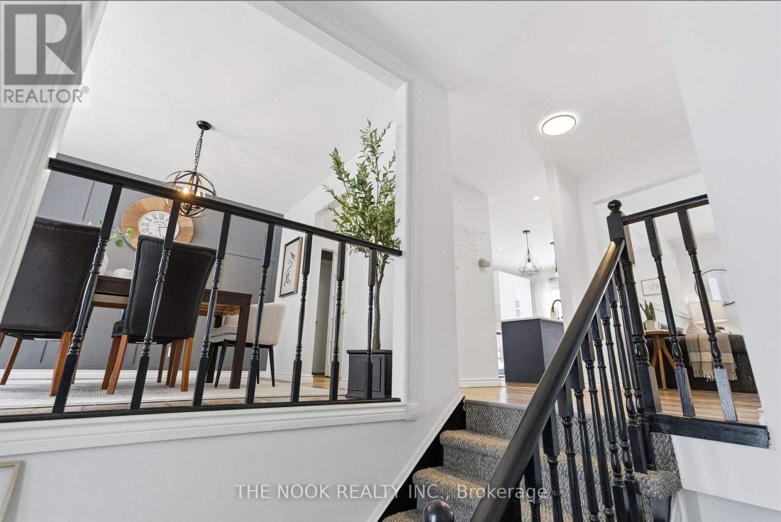 6 Sparrow Court, Kawartha Lakes, Ontario  K0M 2C0 - Photo 28 - X12876072