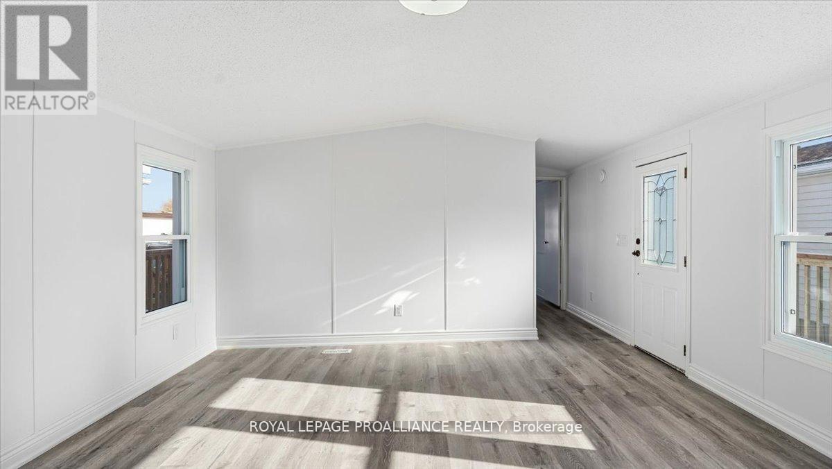 21 - 311 Dundas Street E, Quinte West, Ontario  K8V 1M1 - Photo 4 - X12876108