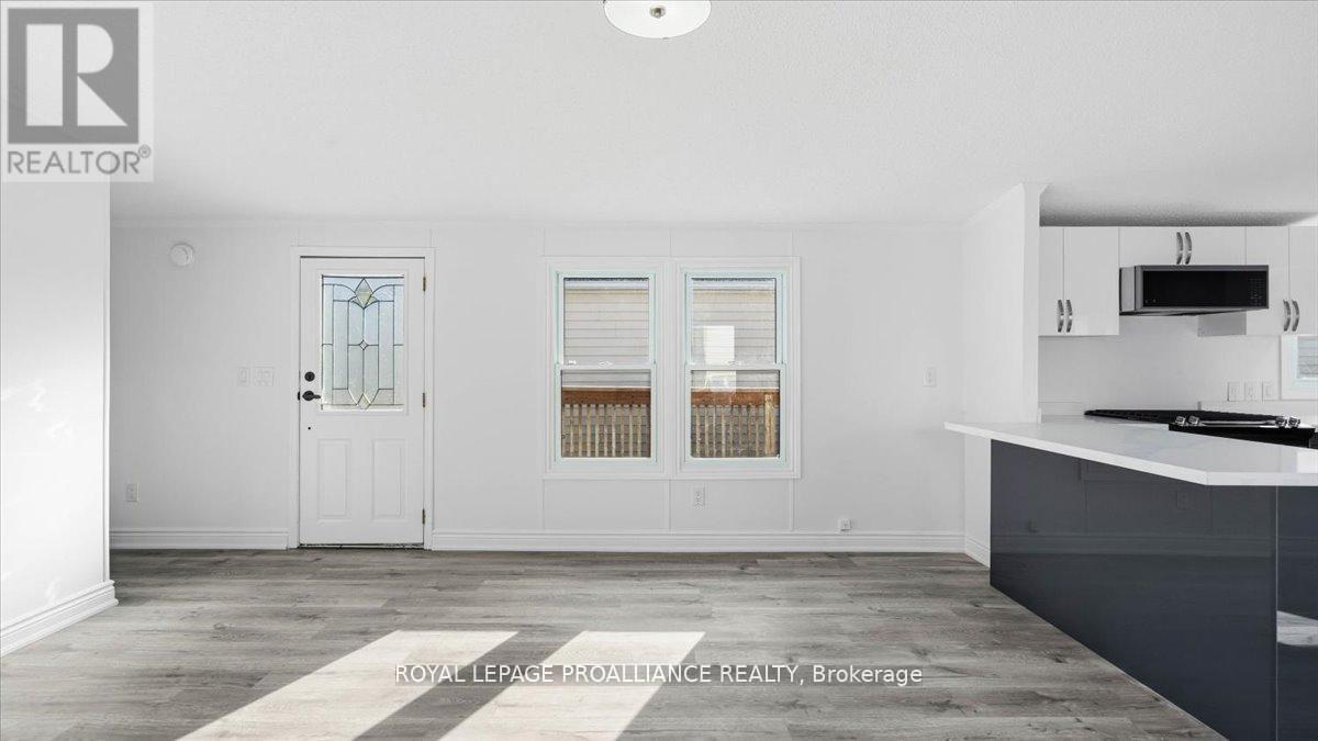 21 - 311 Dundas Street E, Quinte West, Ontario  K8V 1M1 - Photo 6 - X12876108