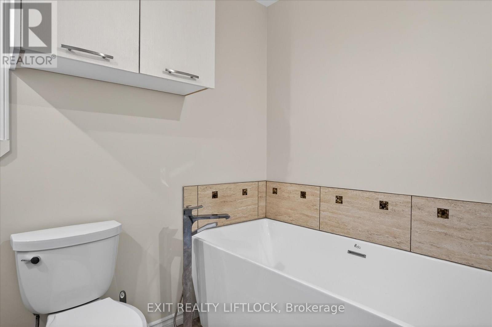 1344 Tudor Crescent, Peterborough, Ontario  K9L 1X1 - Photo 26 - X12876116