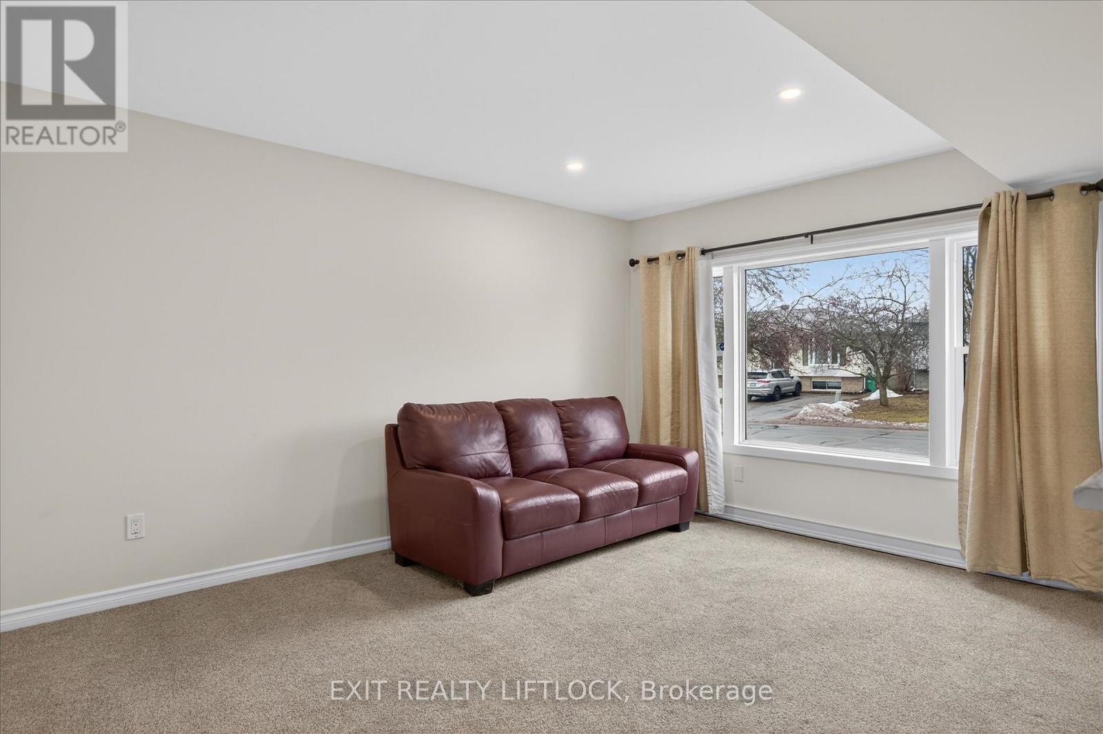 1344 Tudor Crescent, Peterborough, Ontario  K9L 1X1 - Photo 33 - X12876116