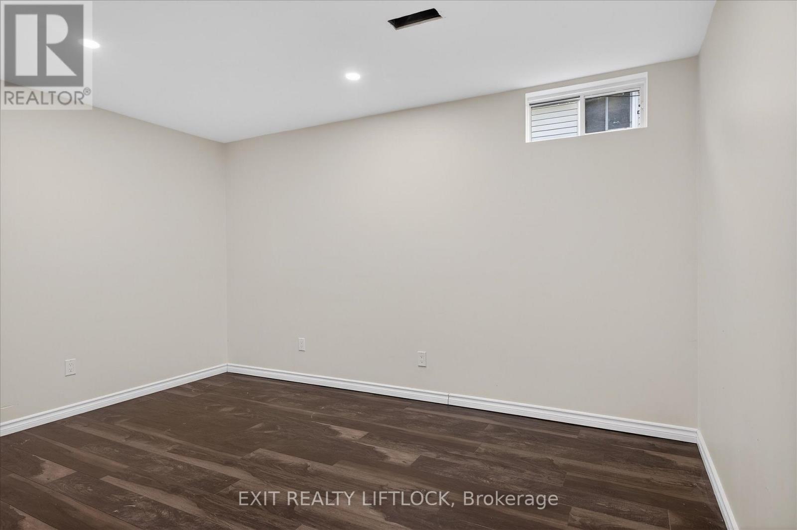 1344 Tudor Crescent, Peterborough, Ontario  K9L 1X1 - Photo 38 - X12876116