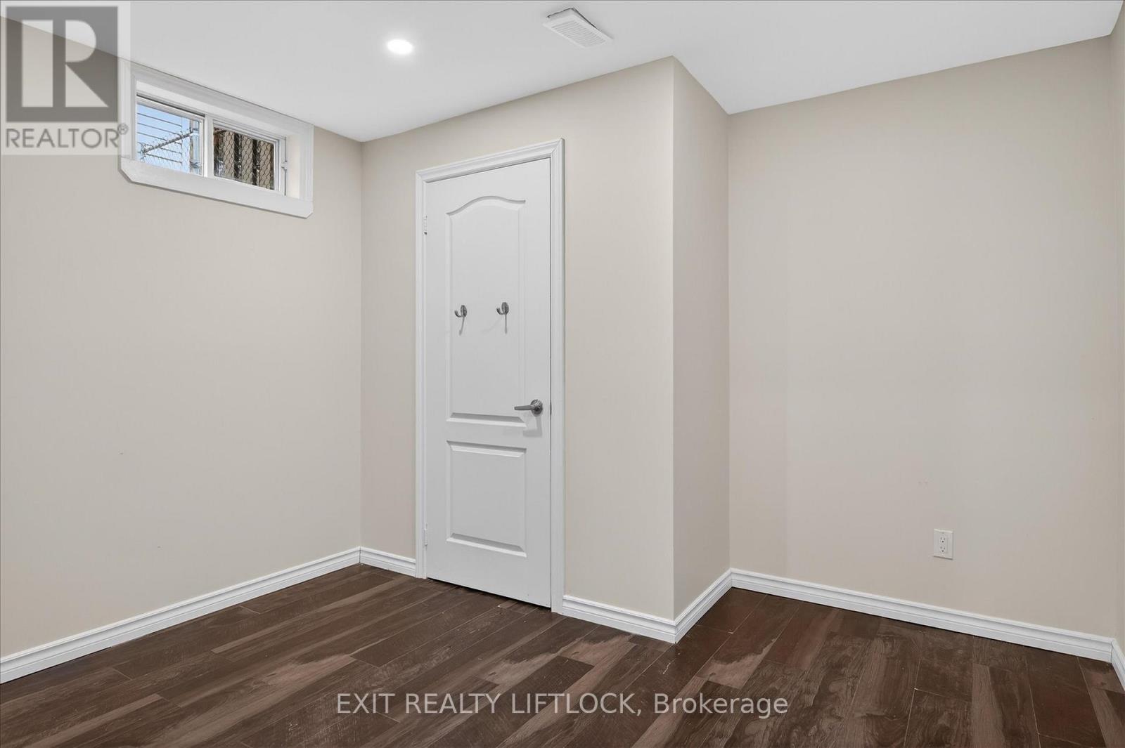 1344 Tudor Crescent, Peterborough, Ontario  K9L 1X1 - Photo 39 - X12876116