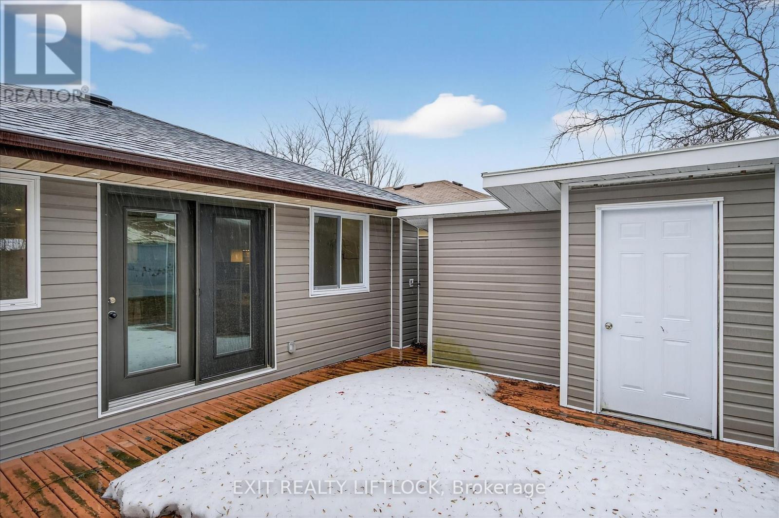 1344 Tudor Crescent, Peterborough, Ontario  K9L 1X1 - Photo 48 - X12876116